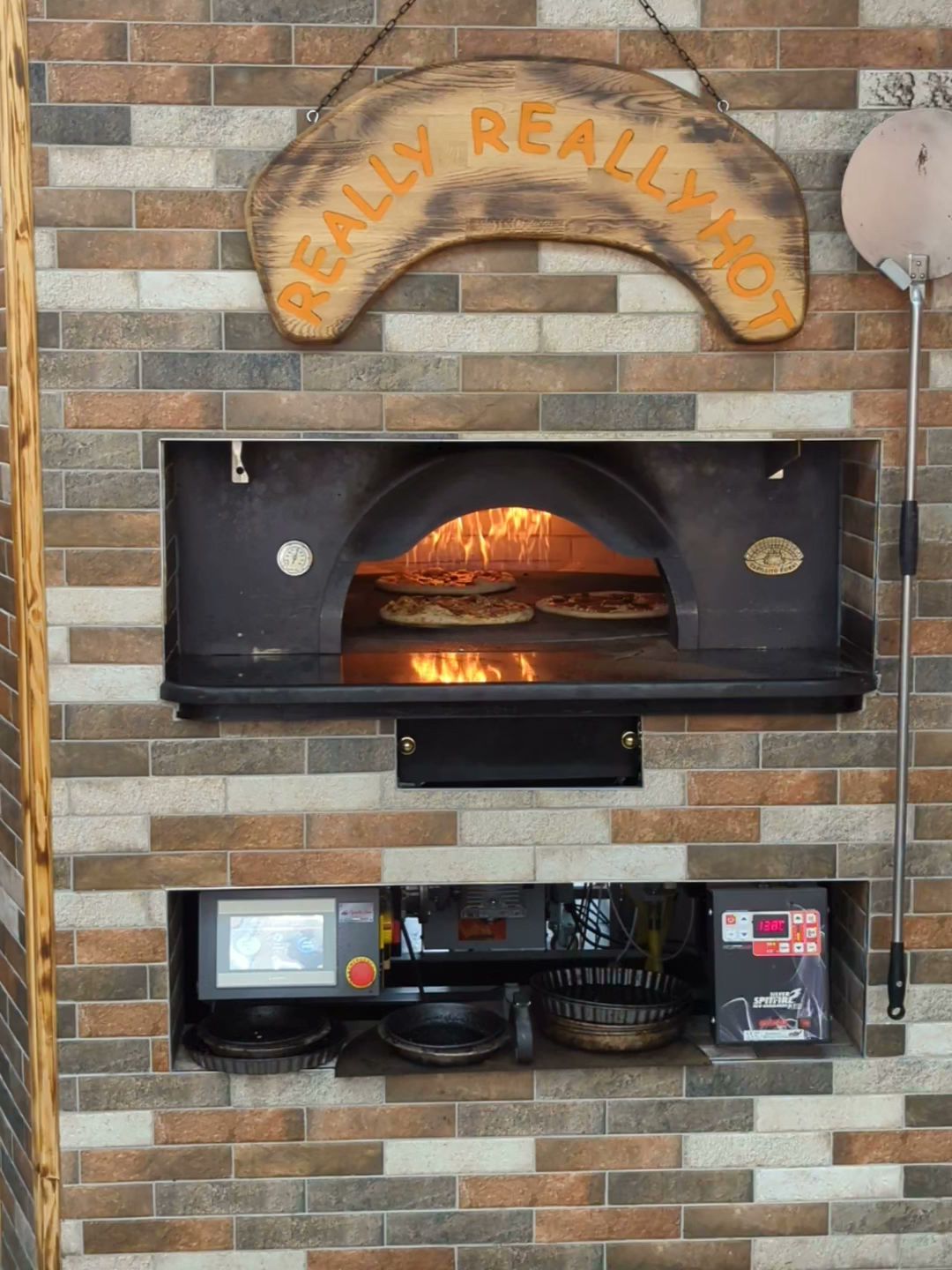 Fireaway pizza
