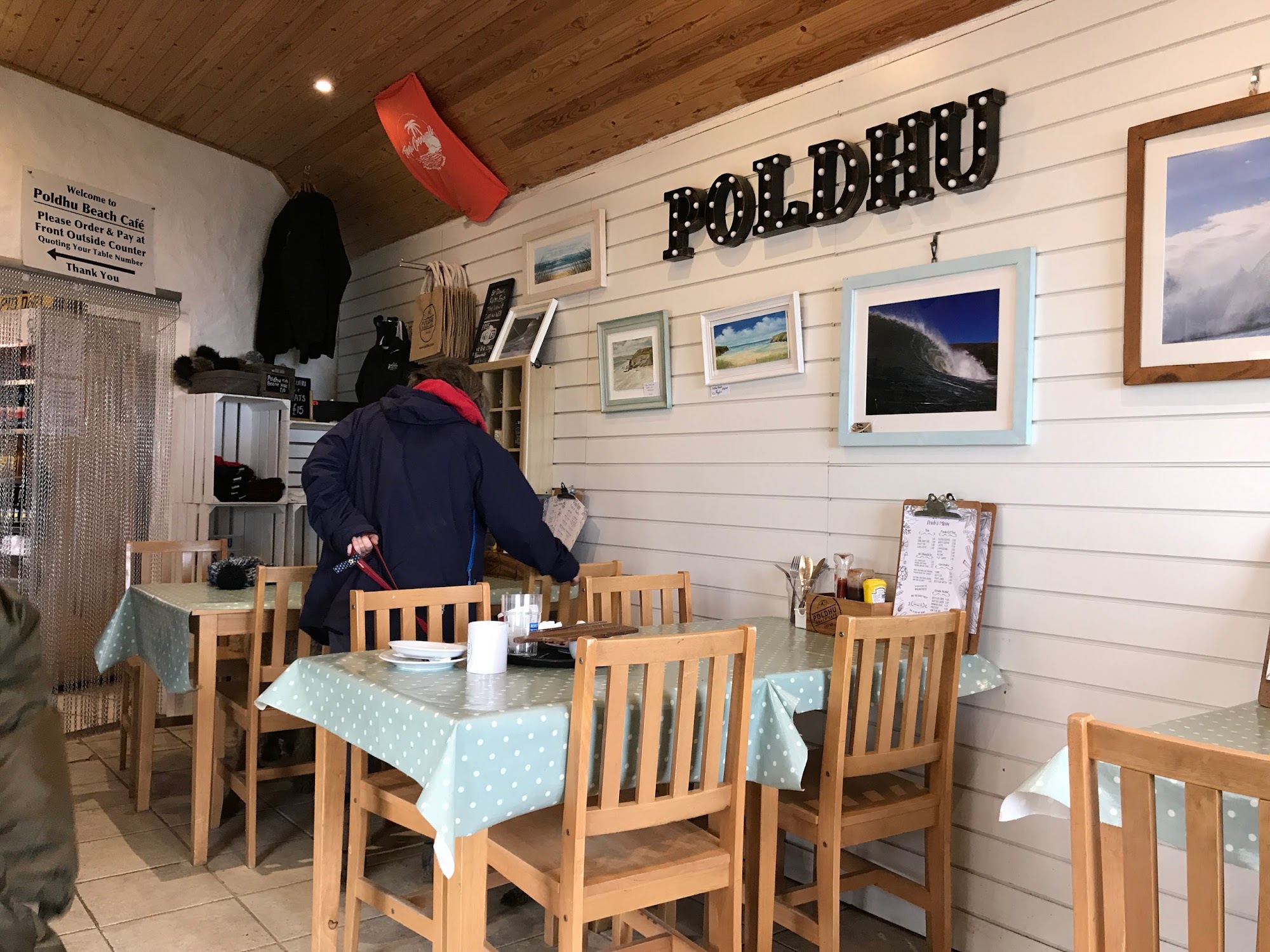 Poldhu Beach Cafe & Shop