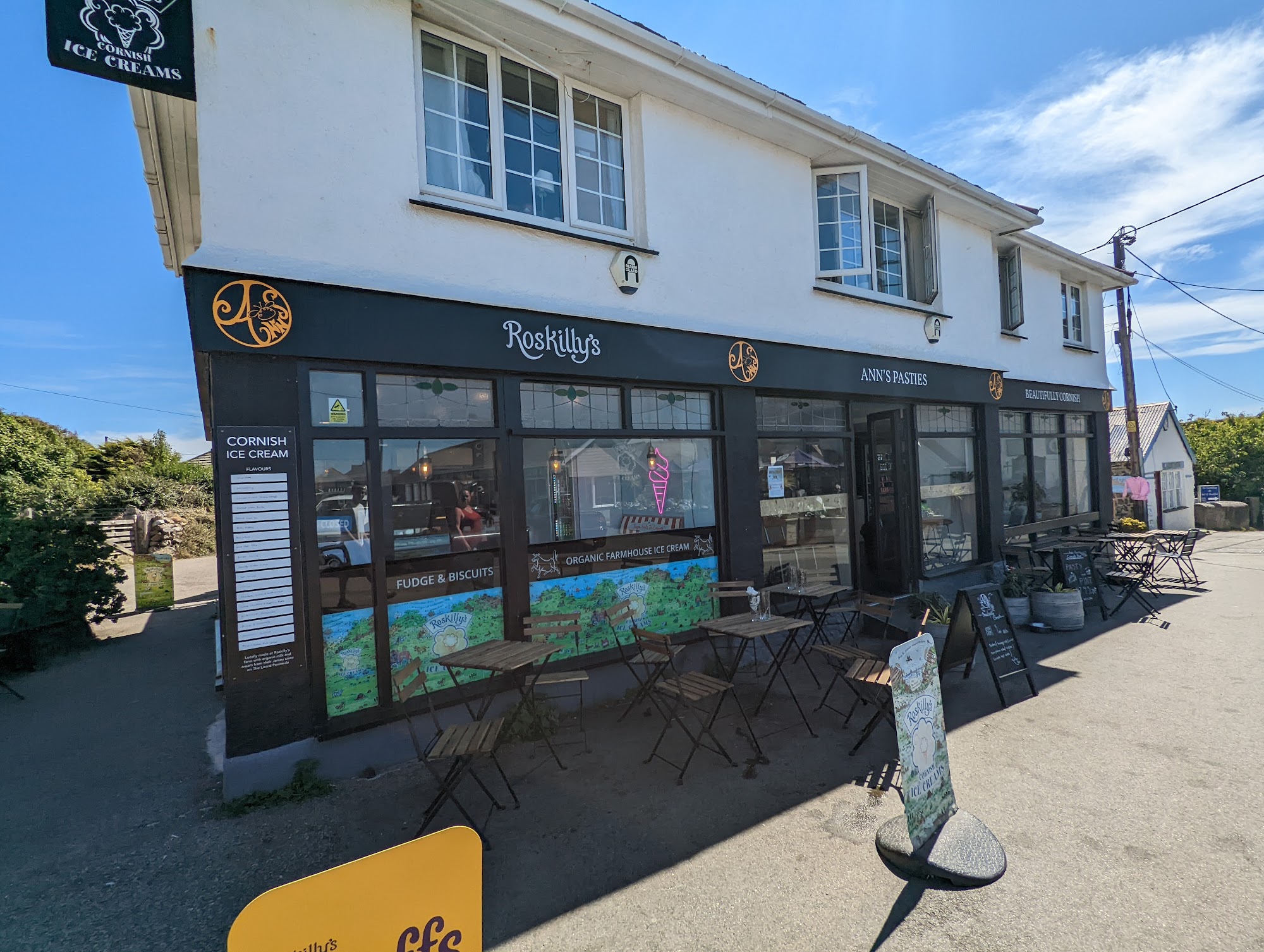 Ann's Pasties & Bar