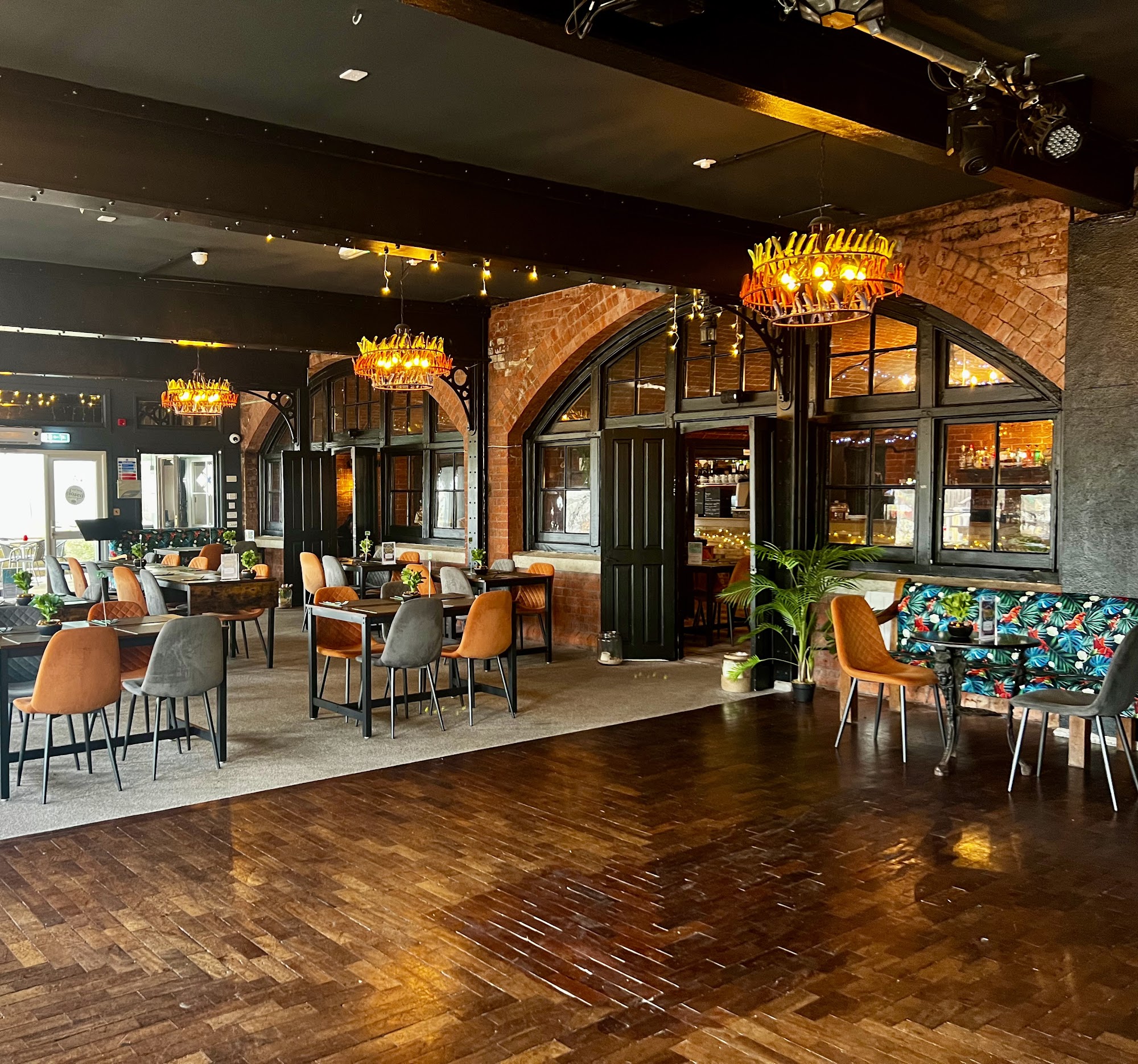 The Fort Inn Restaurant & Bar