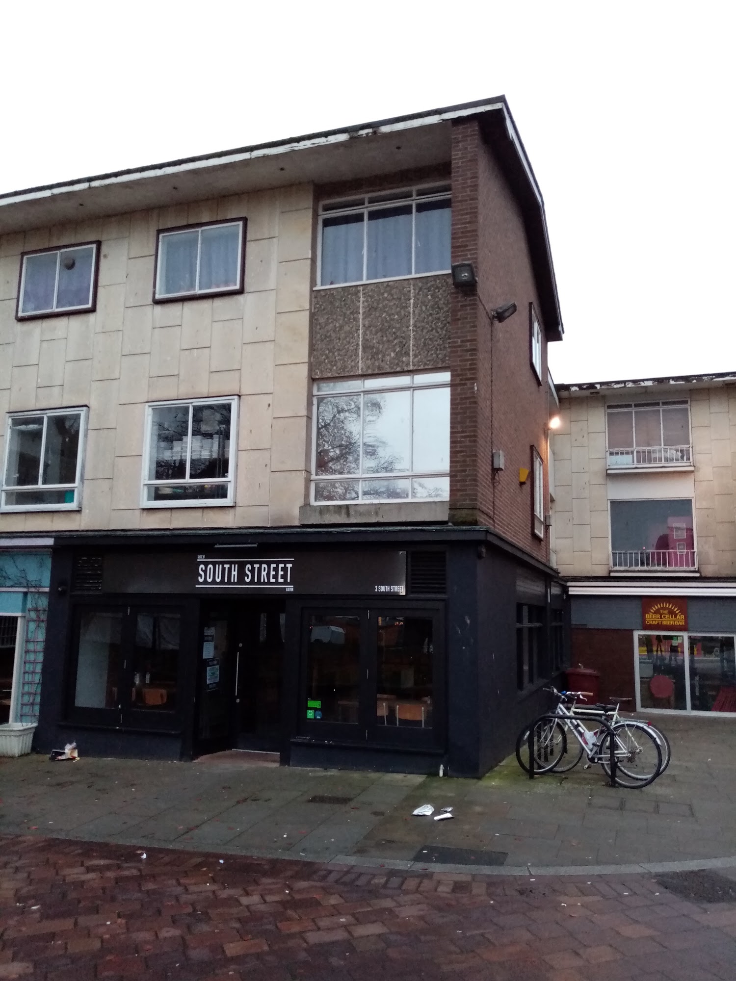 Taste of South Street Bar & Kitchen