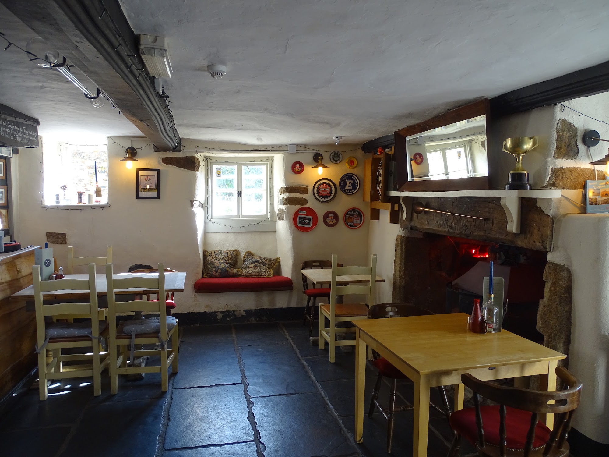 The Carpenters Arms, Ilsington. Nr. Haytor, Dartmoor, Devon, England