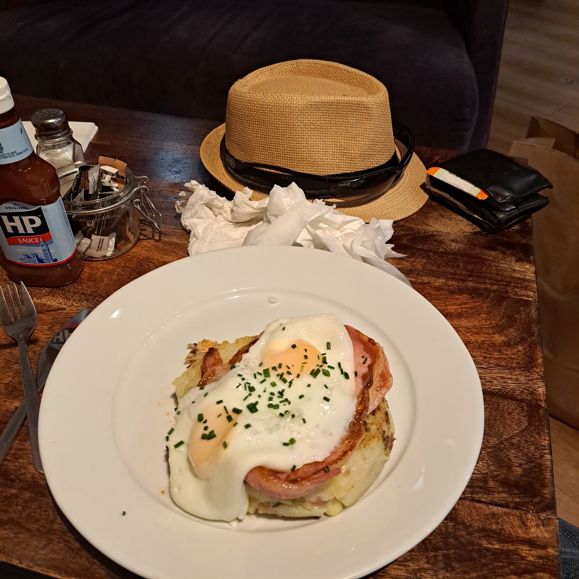 Monty's Café