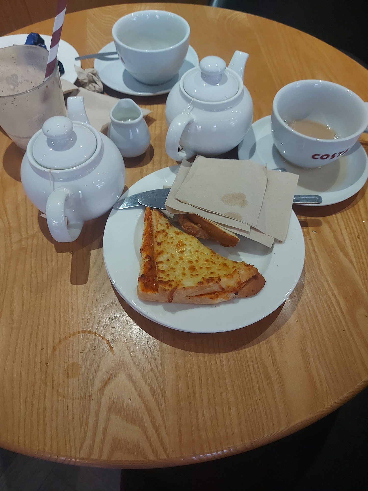 Costa Coffee (Bridport)
