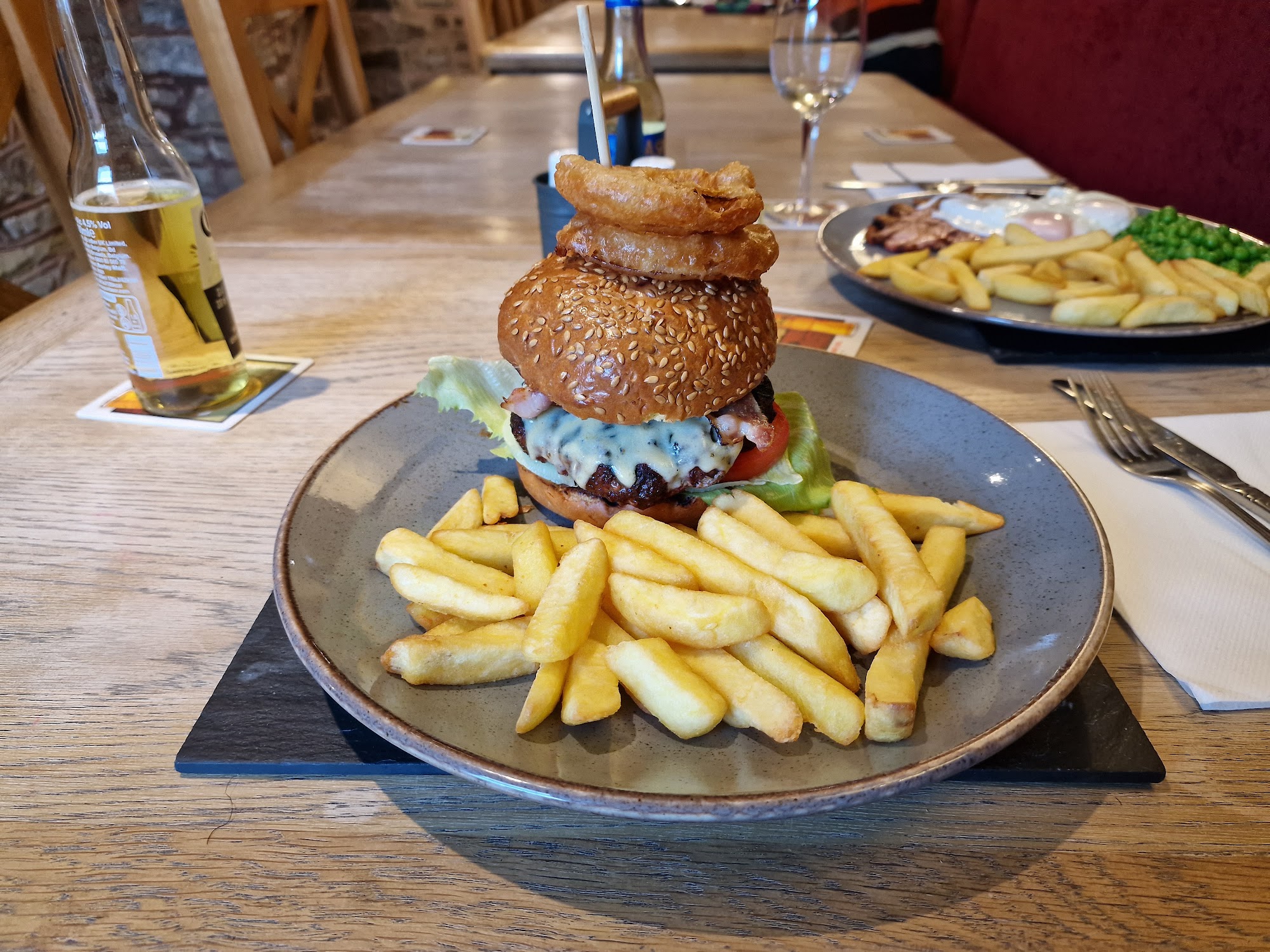The New Inn - Shortstanding