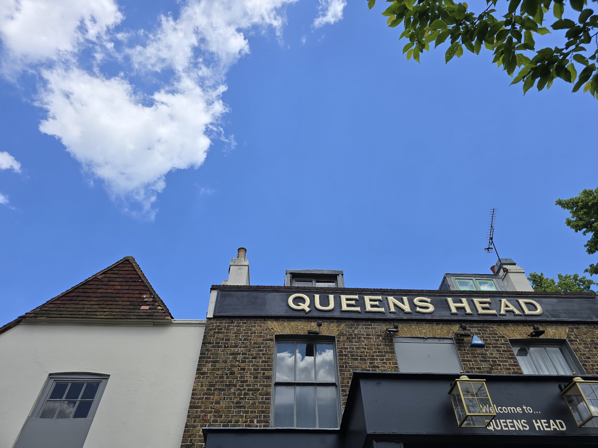 The Queen's Head