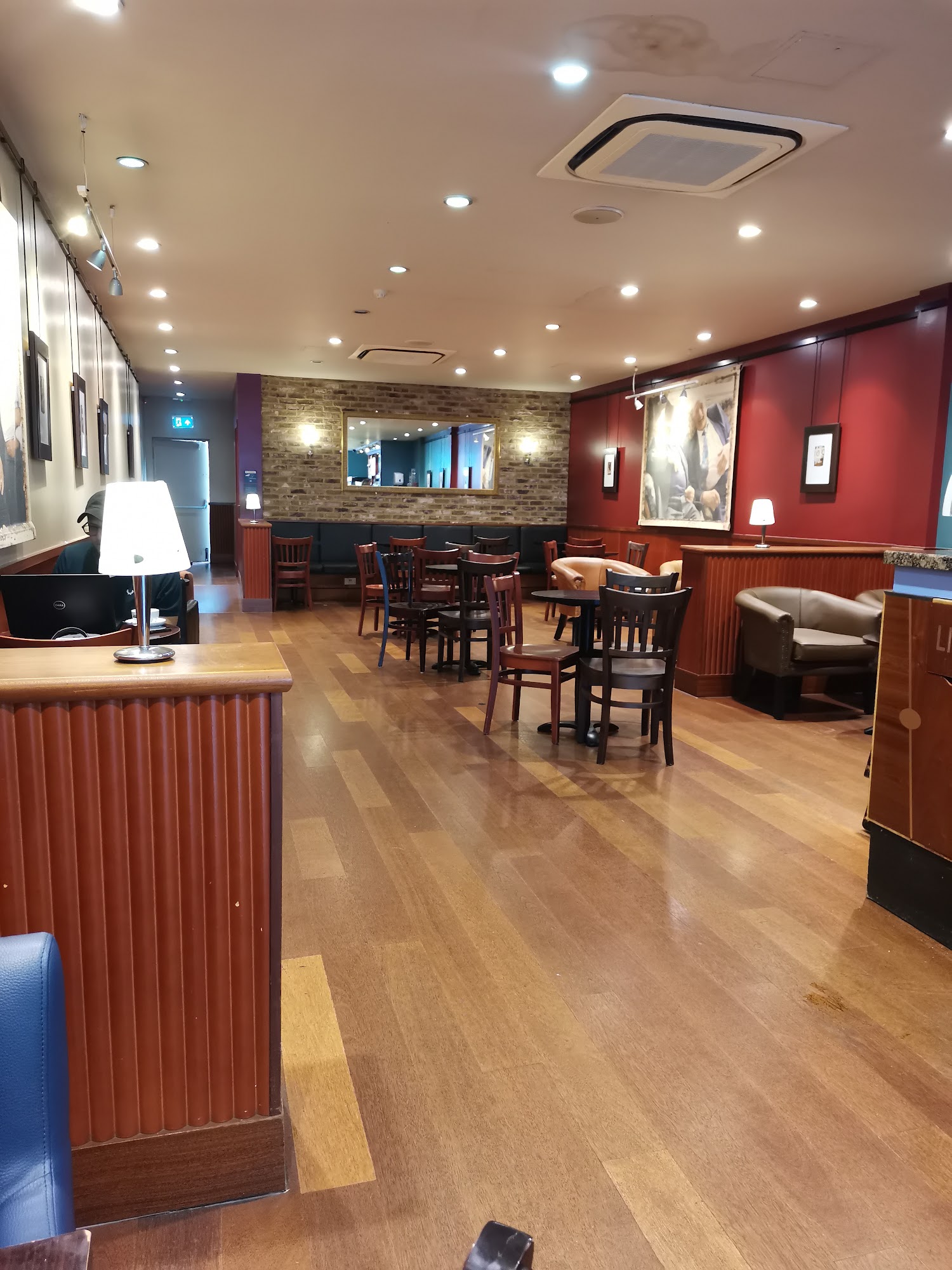 Caffè Nero