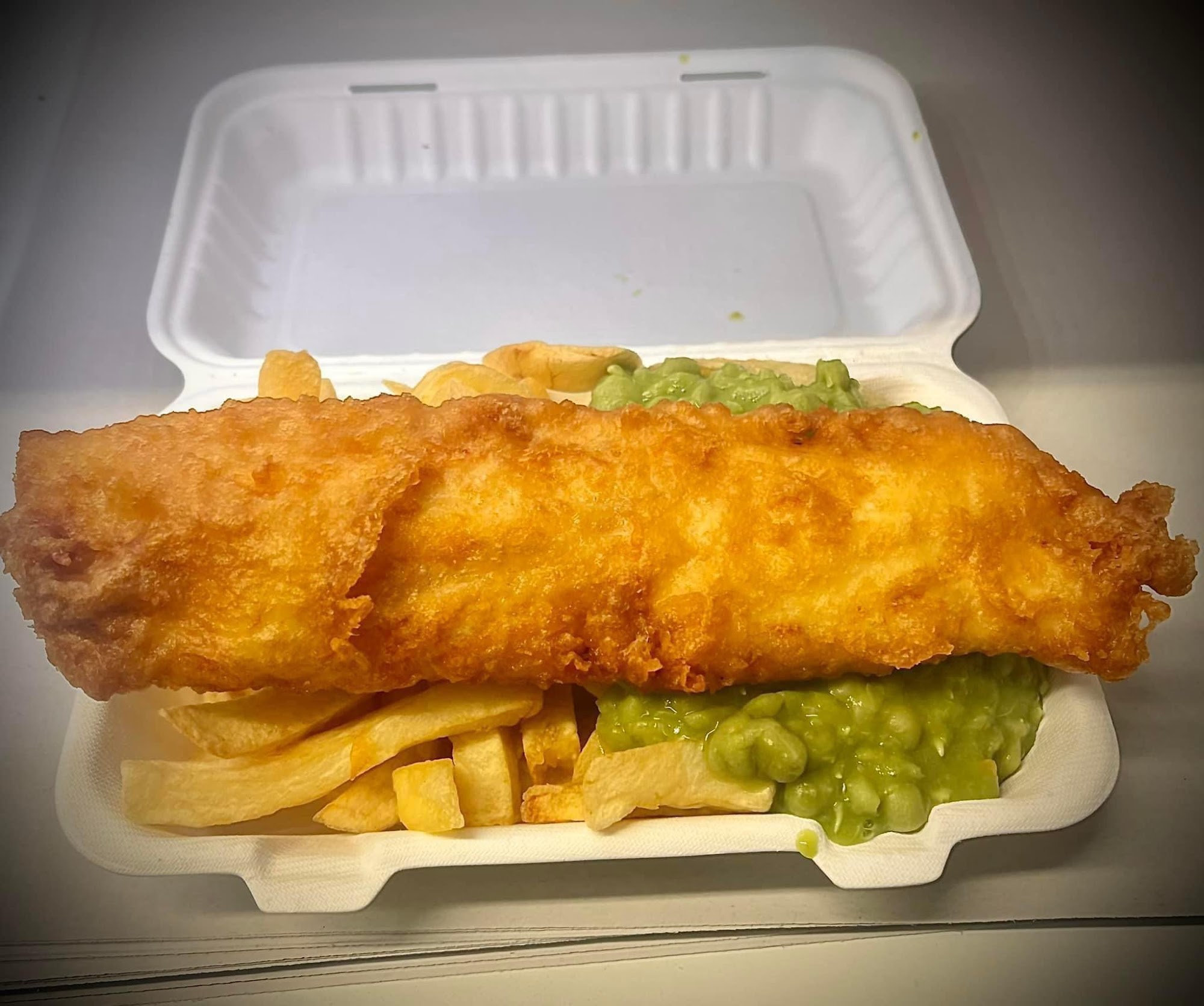 Bernies English Fish & Chips