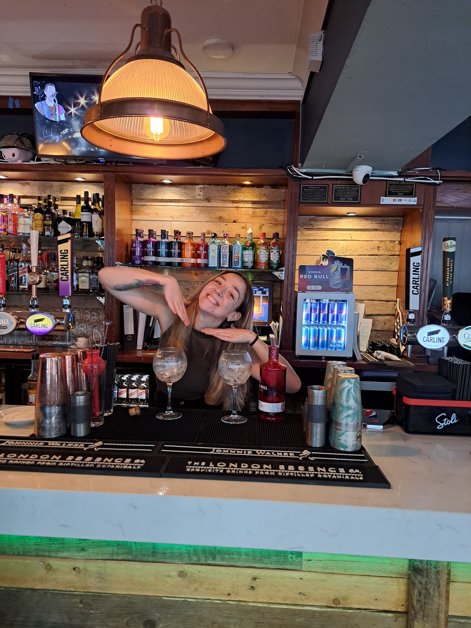 Portland Bar & Grill