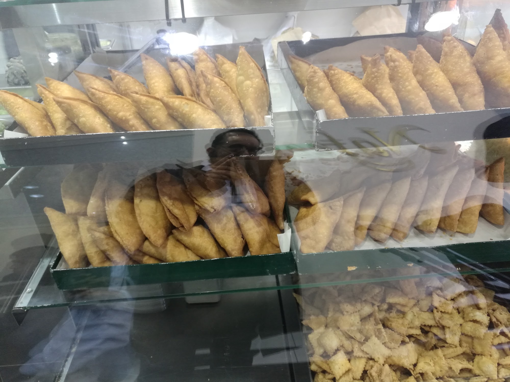 Nafees Bakers & Sweets Oldham