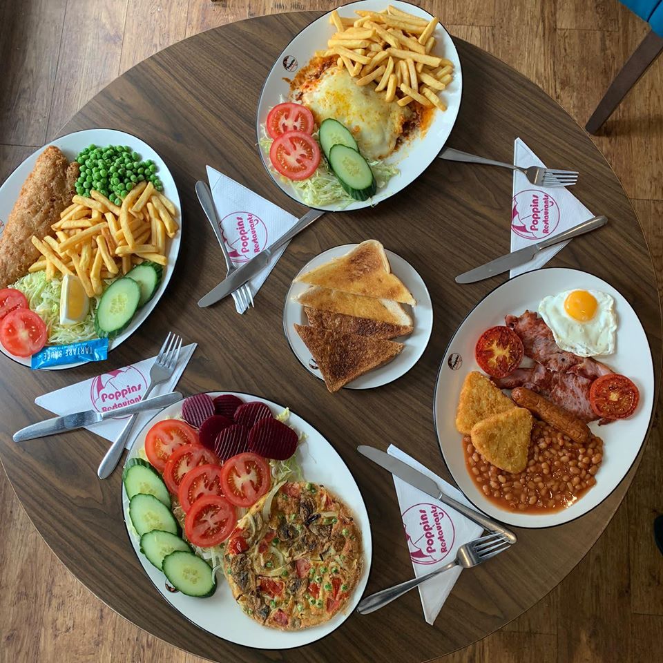 Poppins Restaurant & Cafe - Farnborough