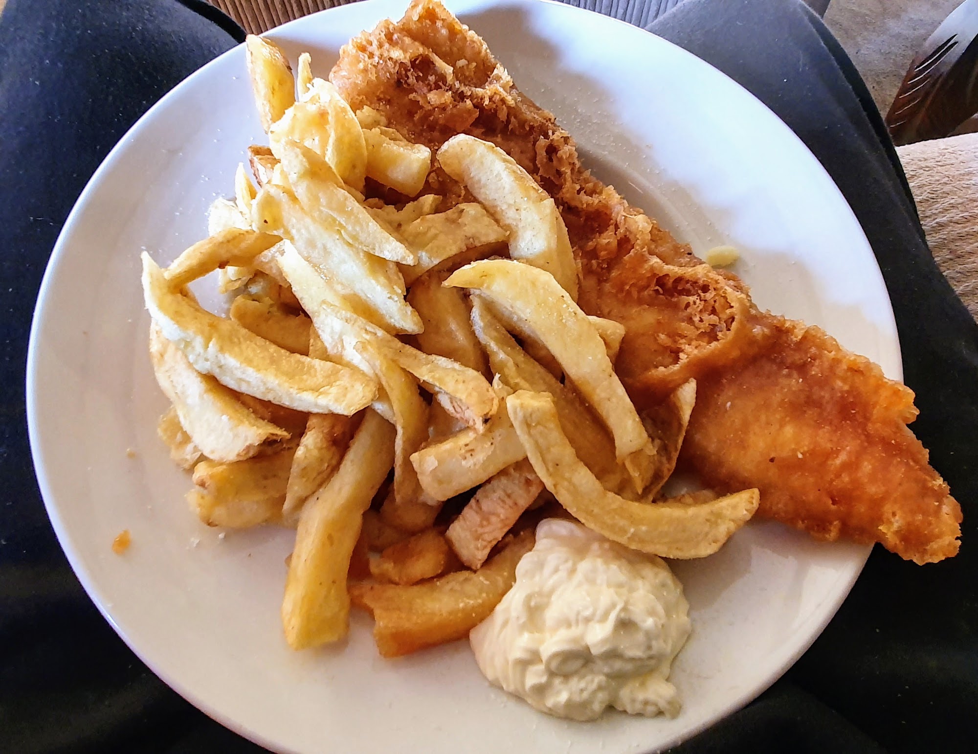 Golden fish bar
