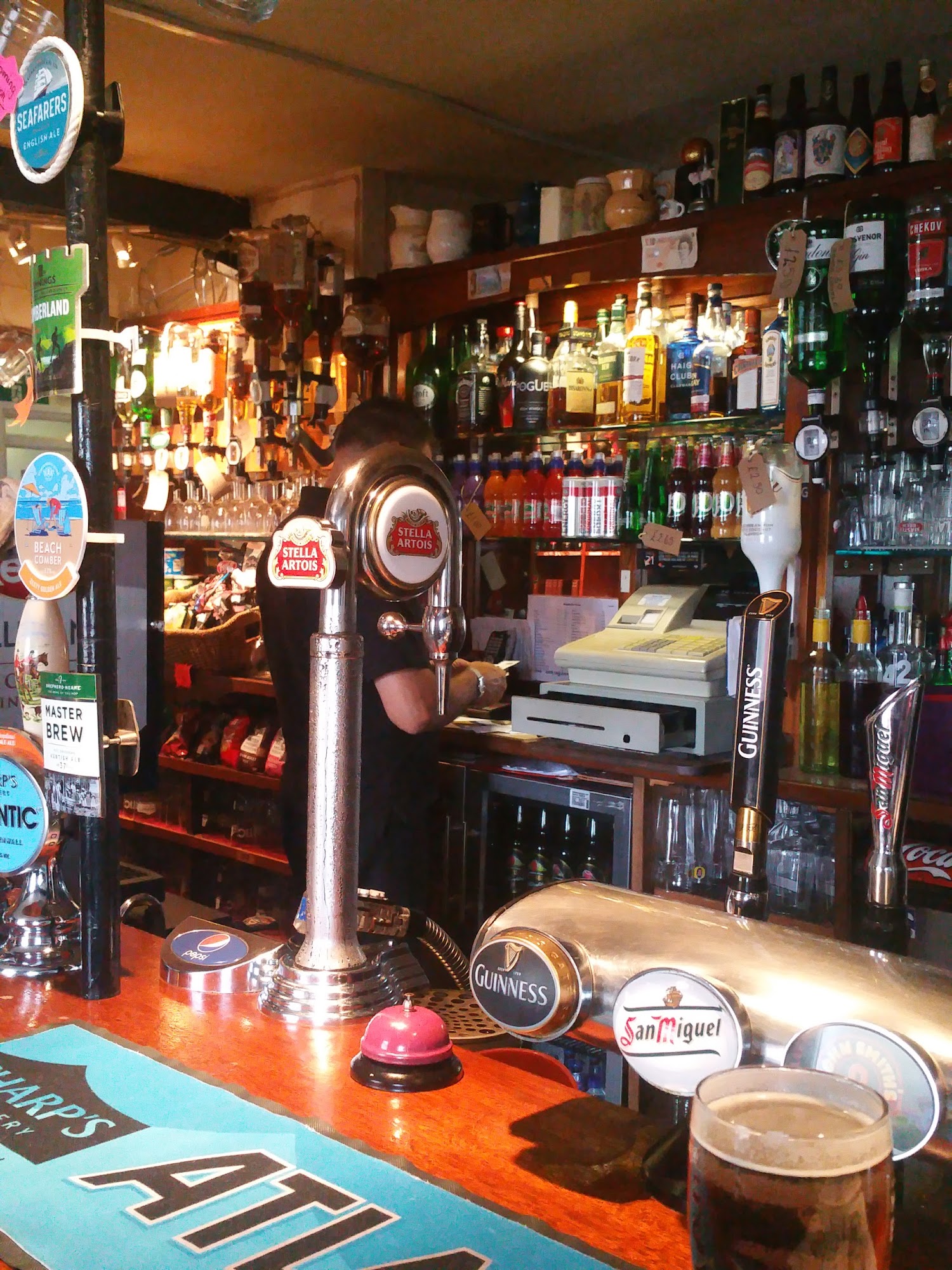 The Maypole Inn