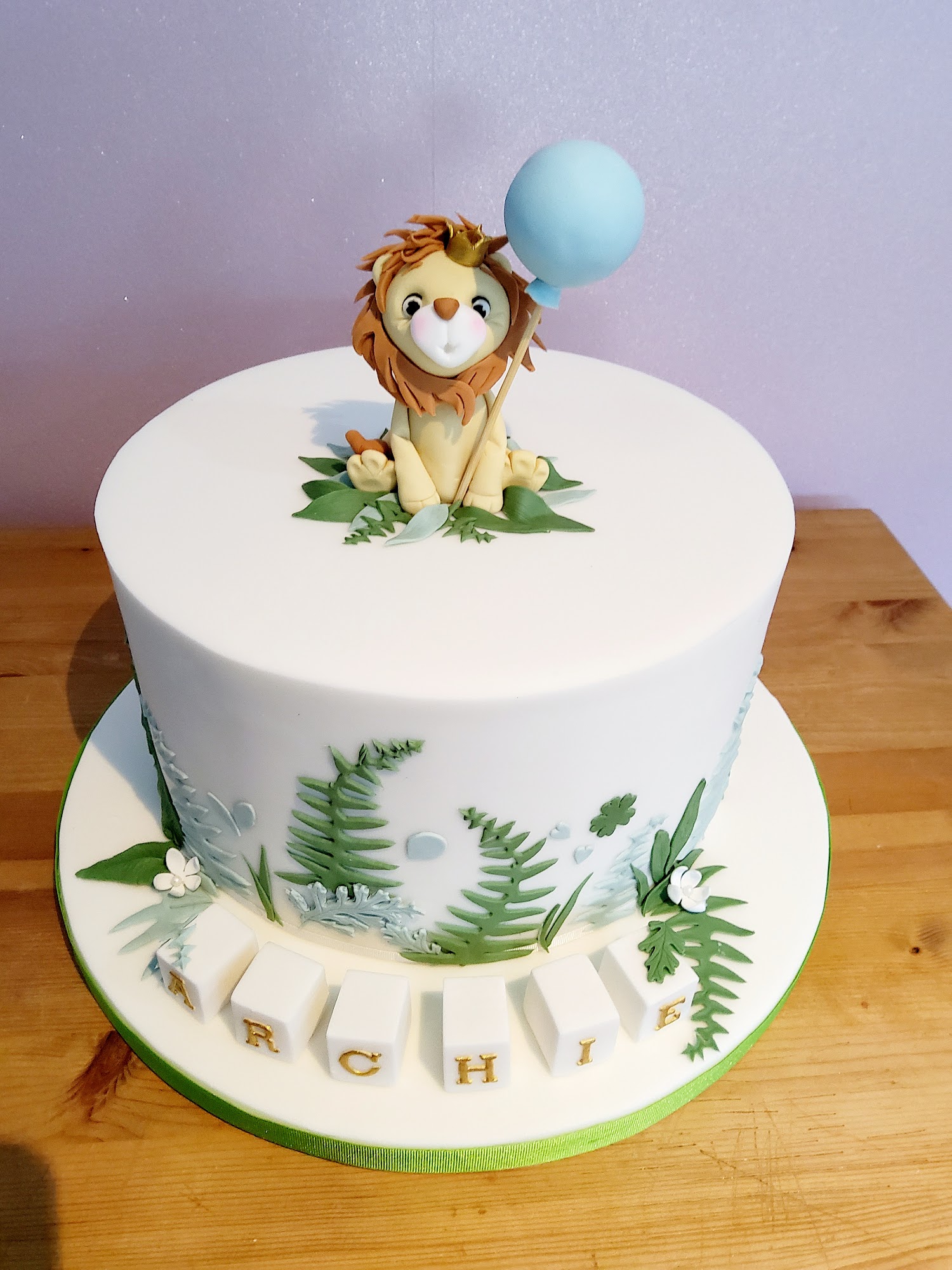 Tilly Eats Cake