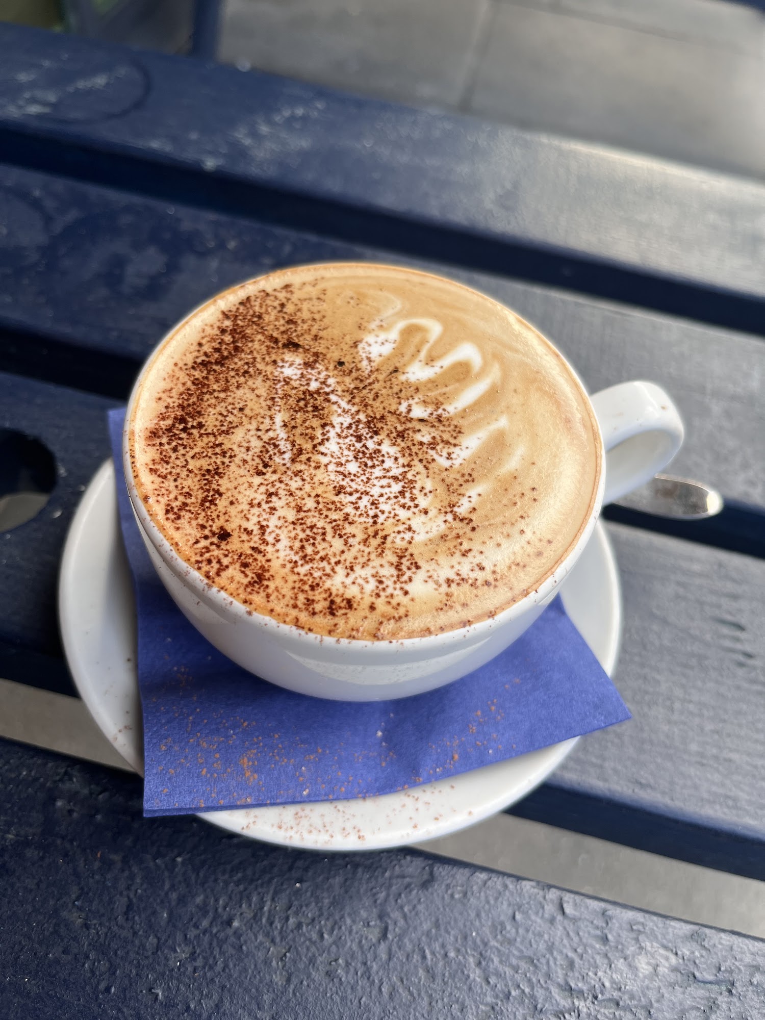 Hemingways Bar & Coffee House