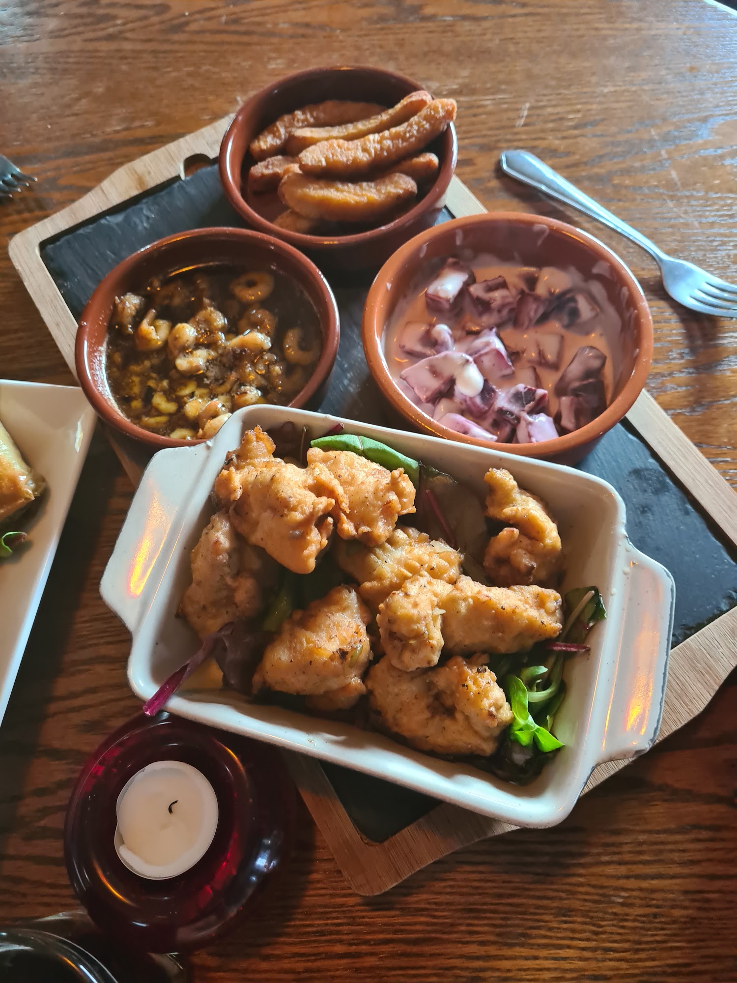 Knotty Ash Cafe & Bistro