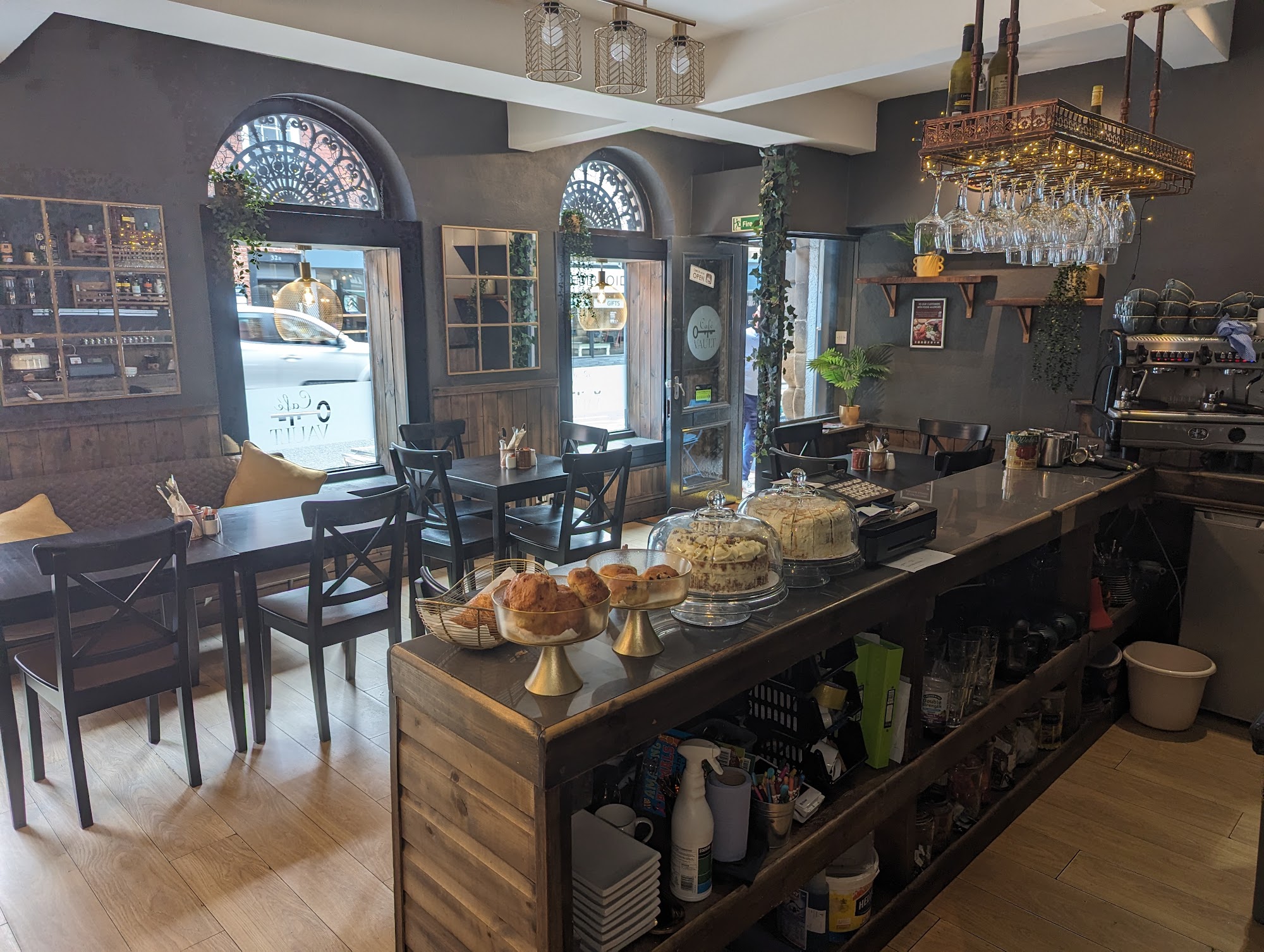 Cafe Vault