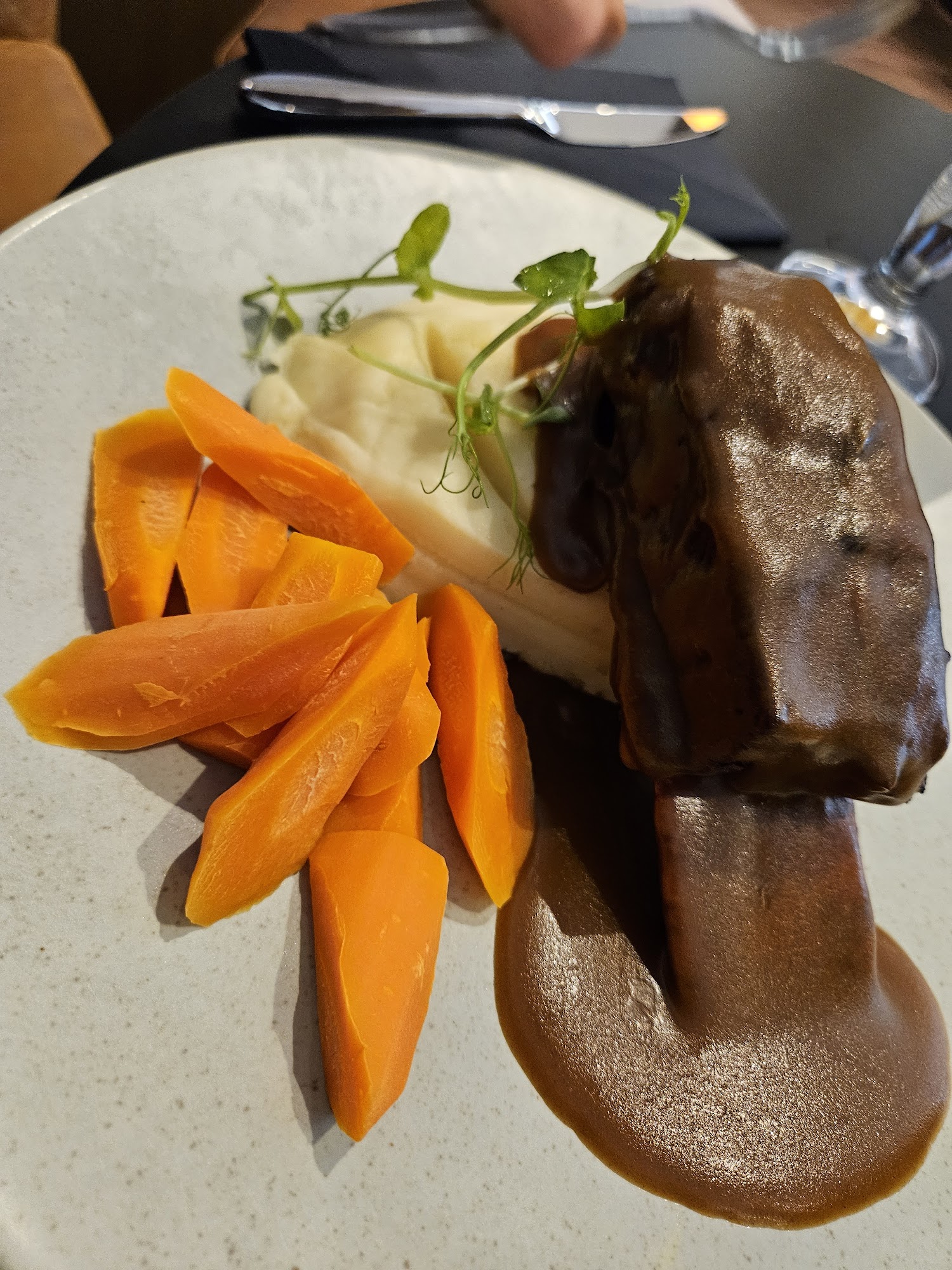 The Oxen Bar and Grill