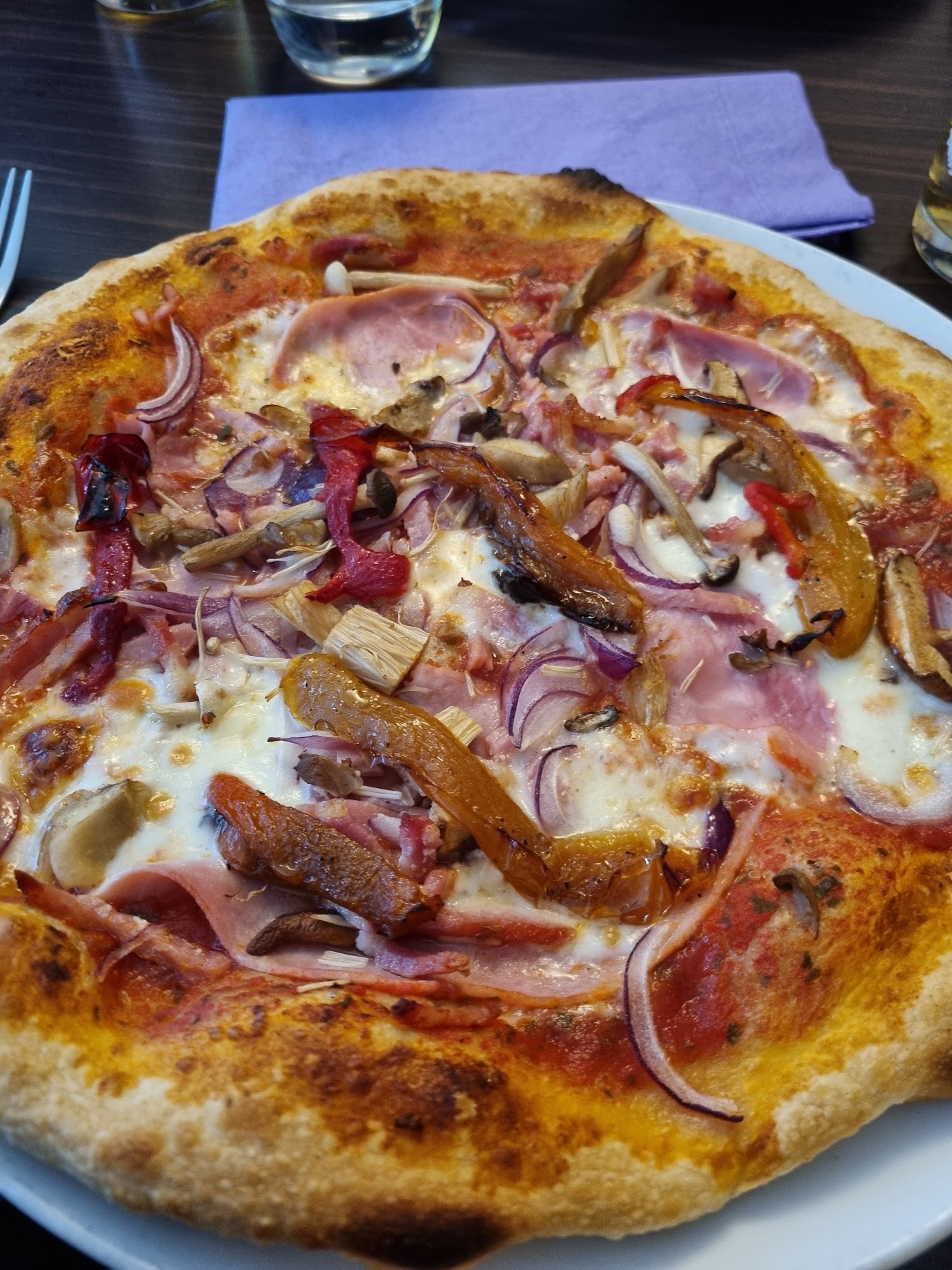 Poldino's Restaurant & Pizzeria