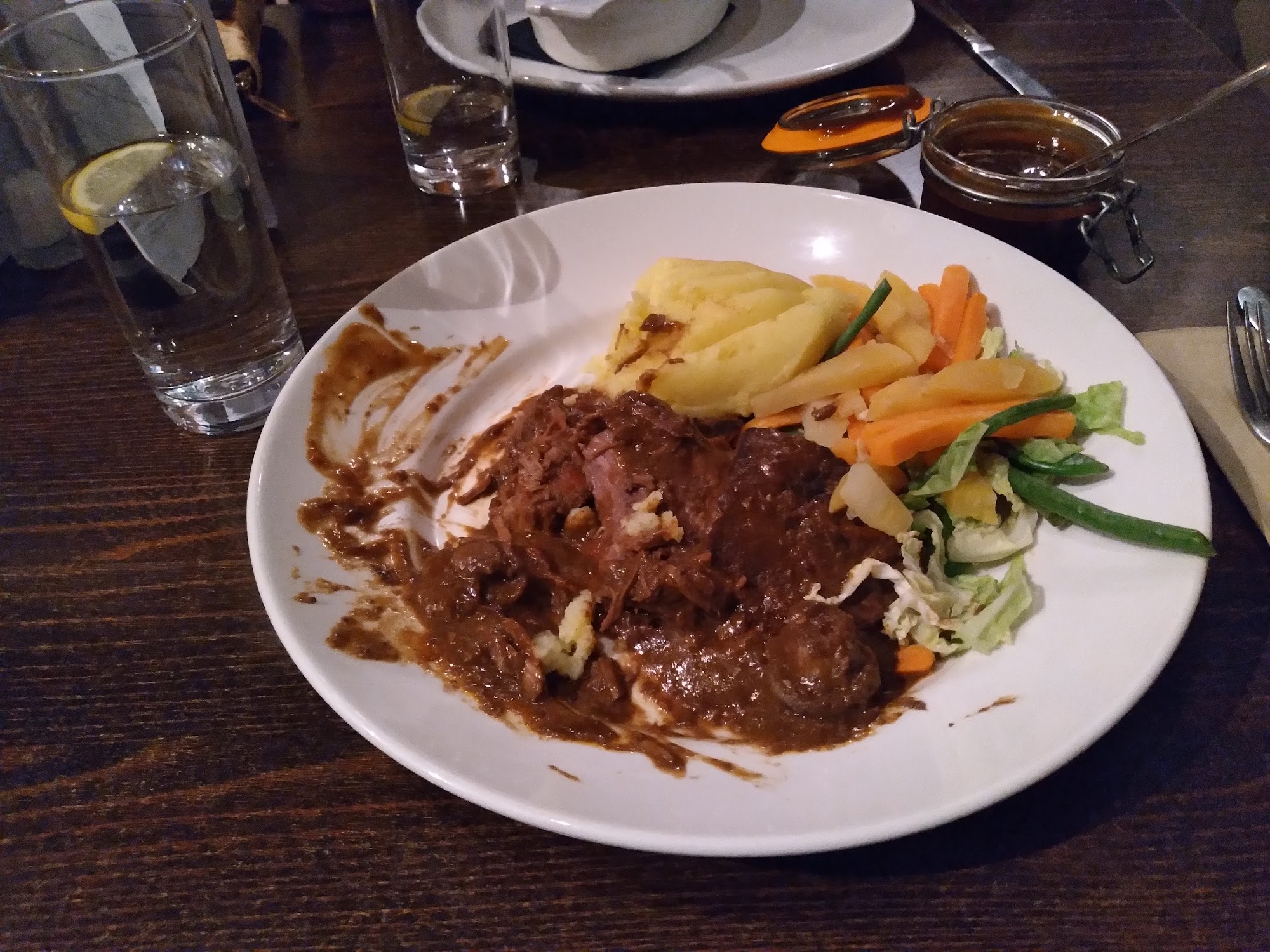 The Drawing Room Restaurant & Bar