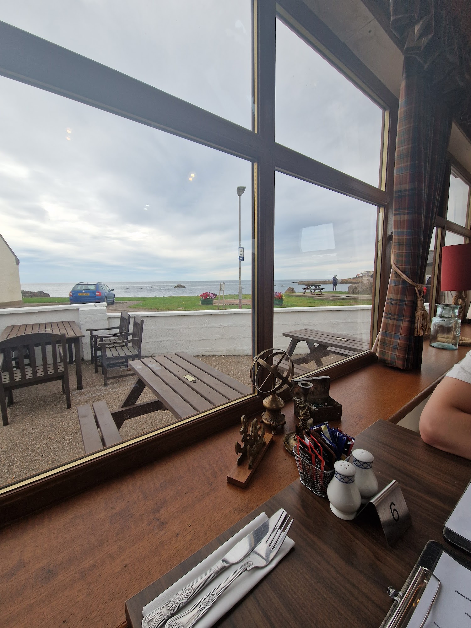 Admirals Inn Public House