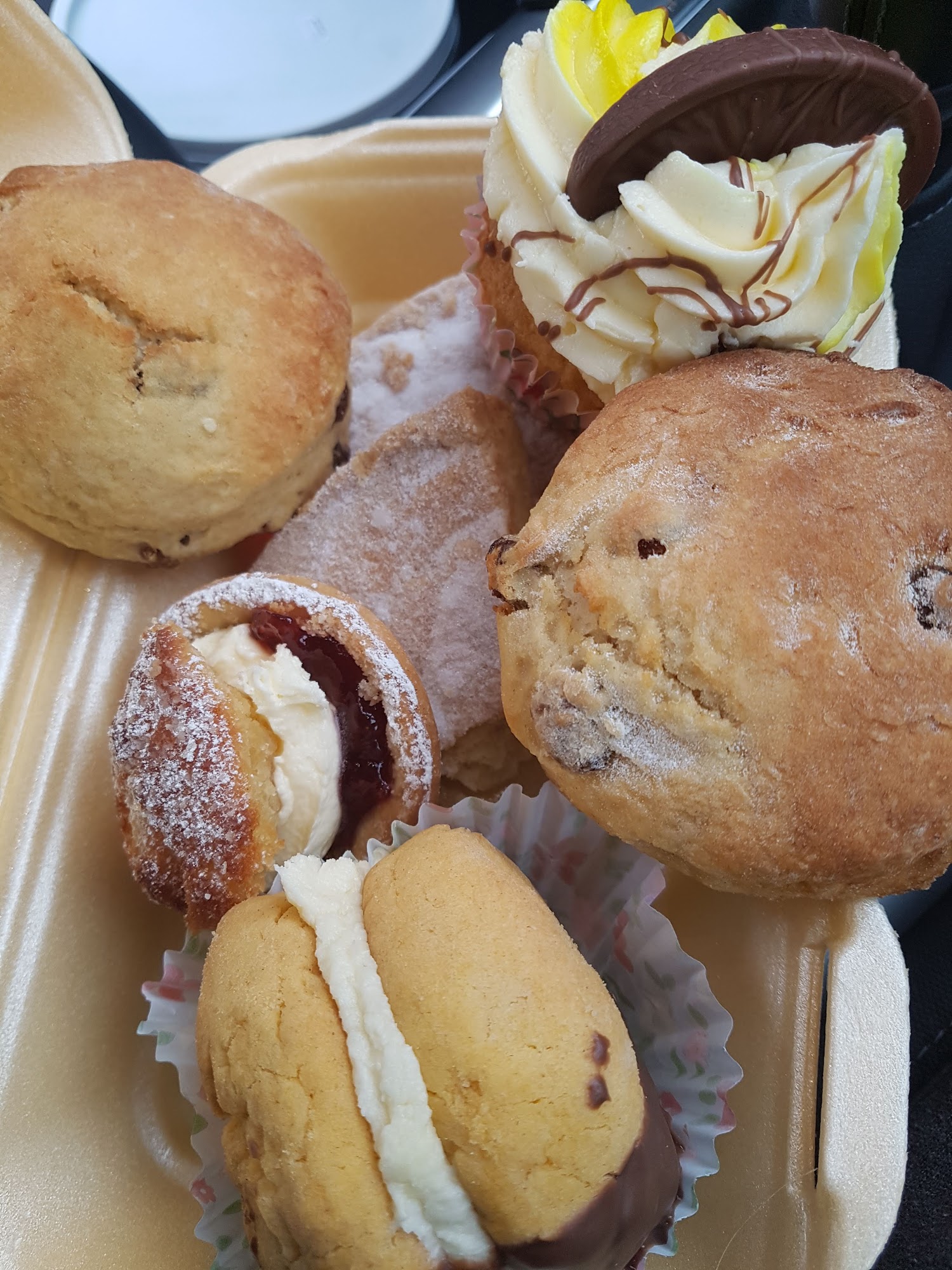 Annie's Cafe & Takeaway