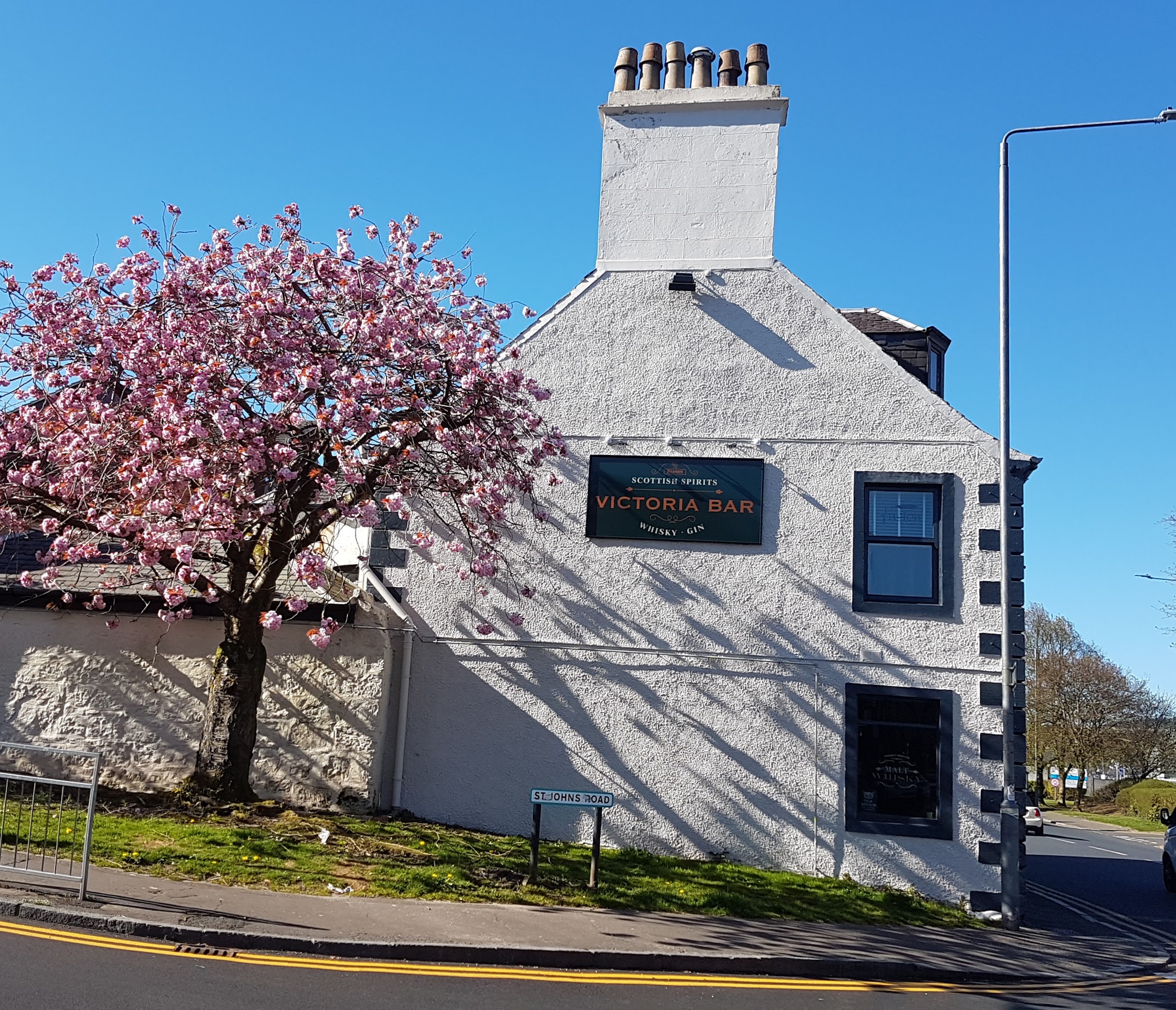 Victoria Bar