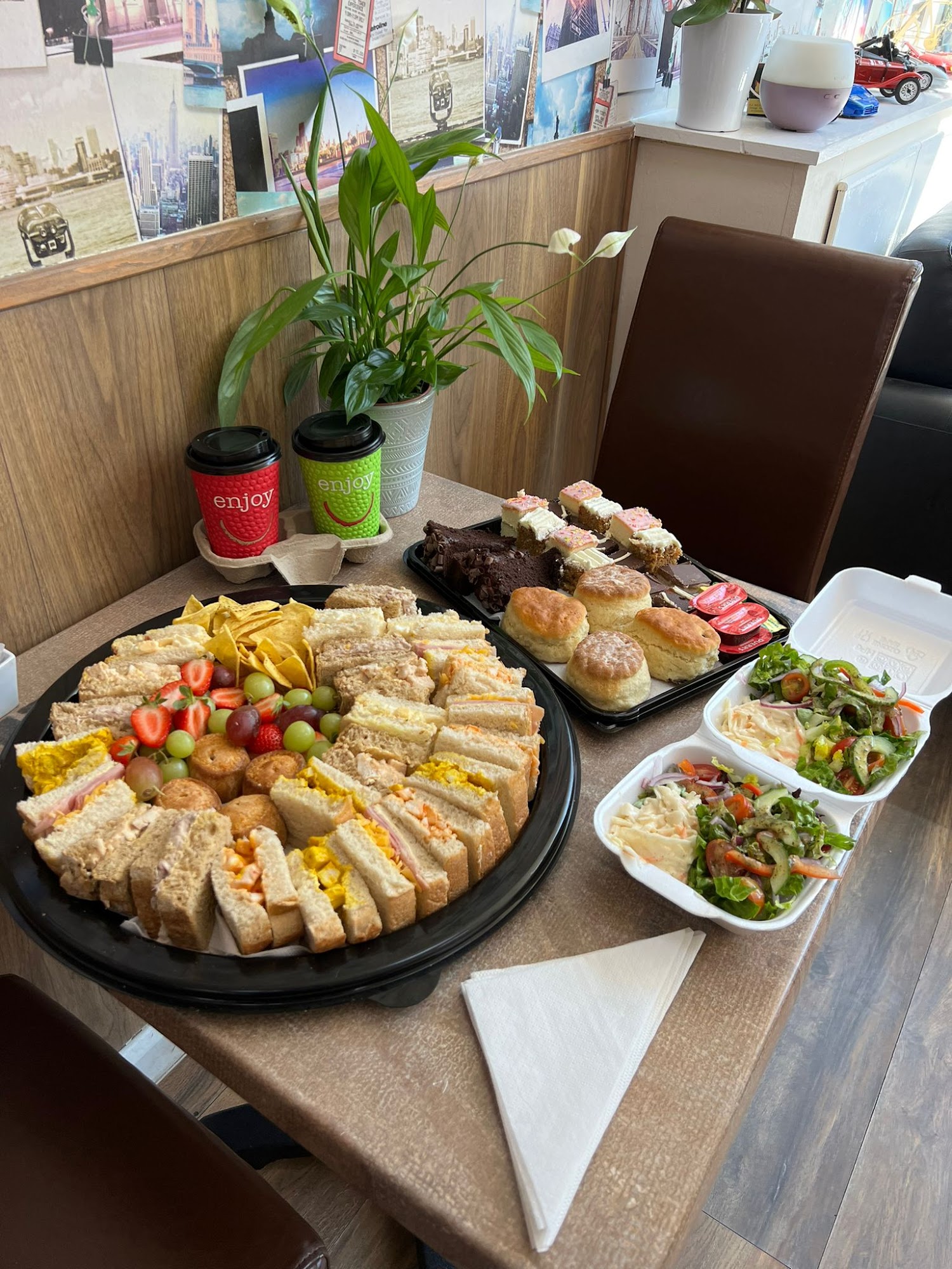 Cafe city