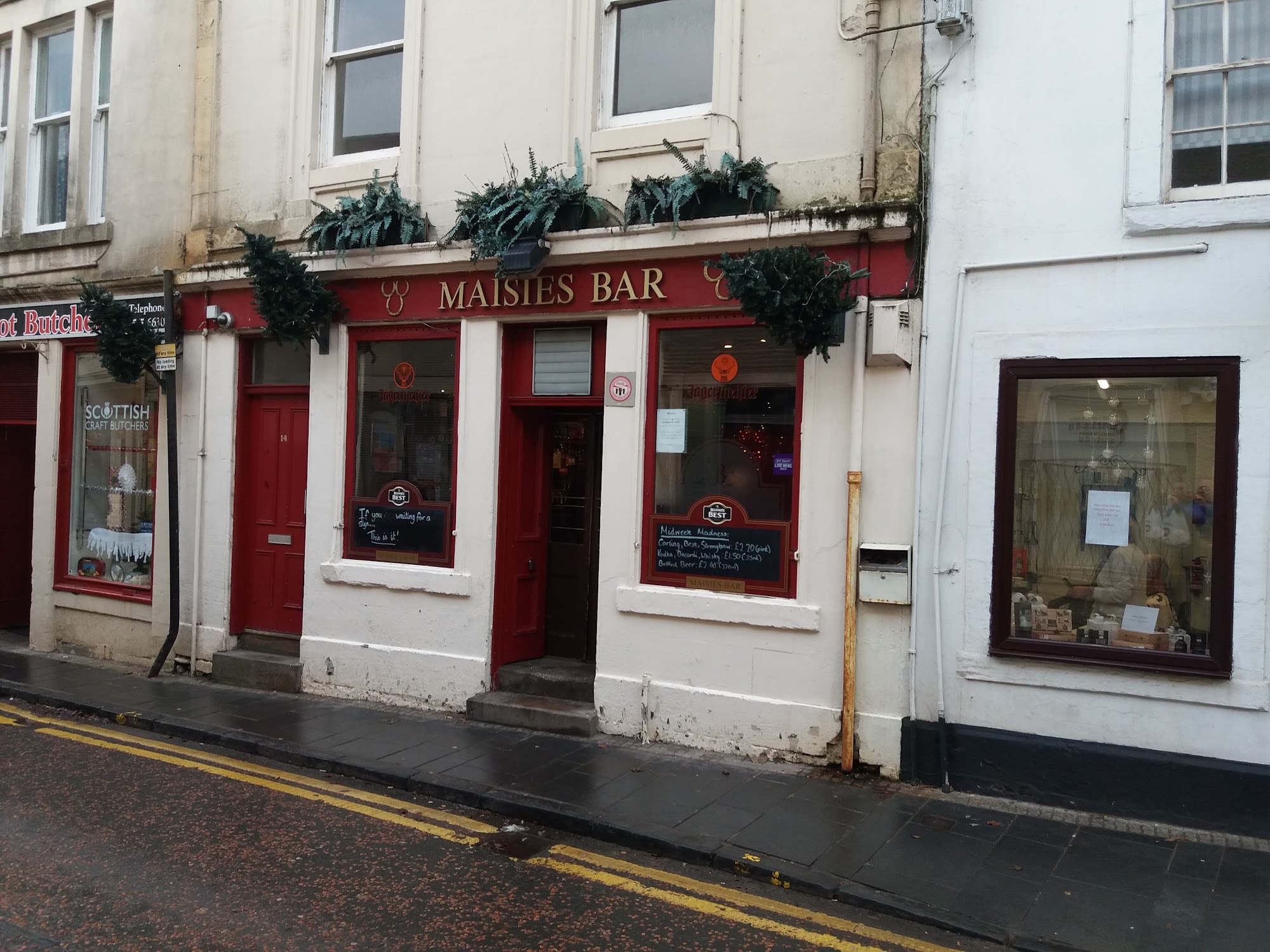 Maisies Bar