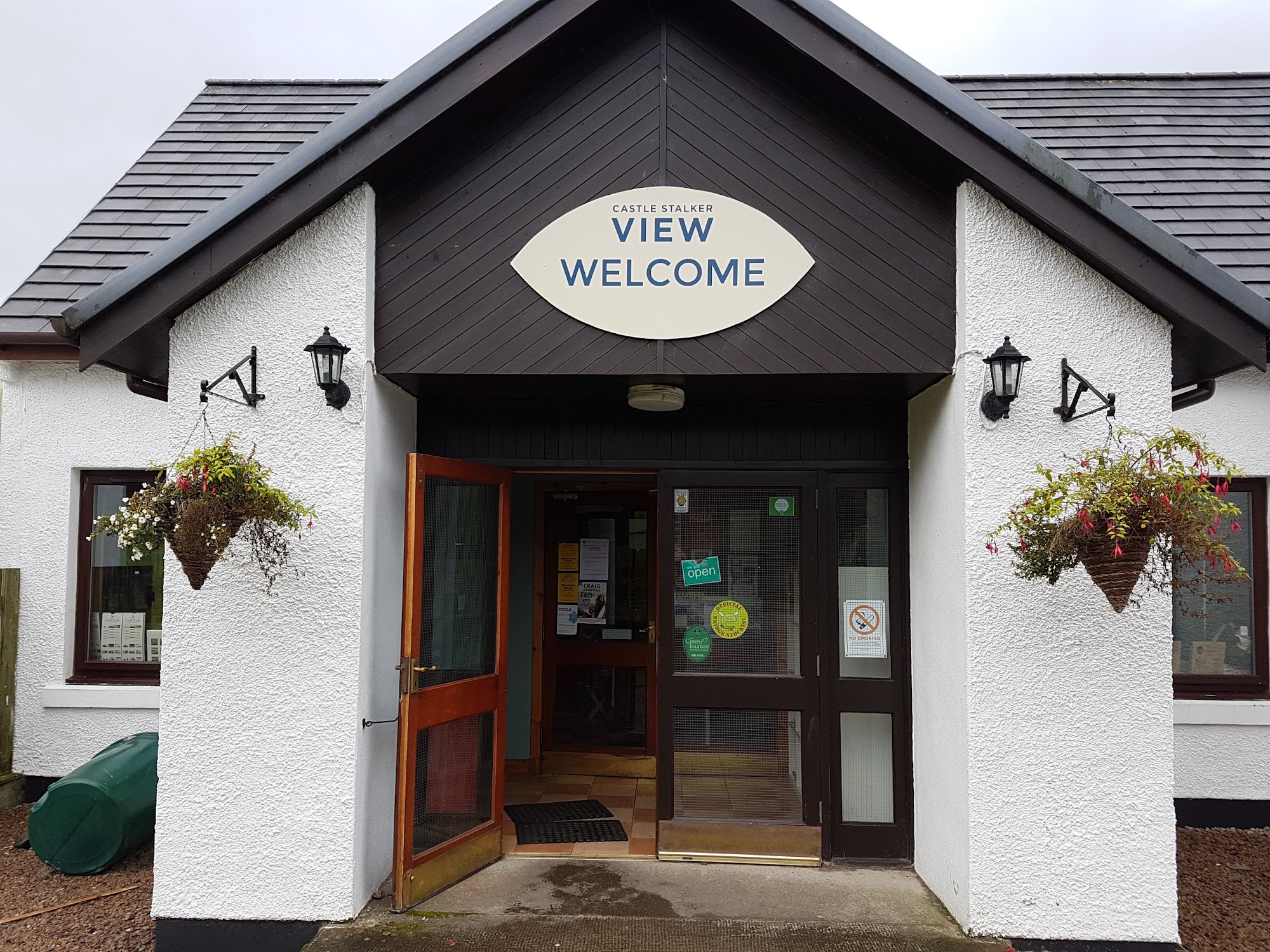 Castle Stalker View Cafe & Giftshop