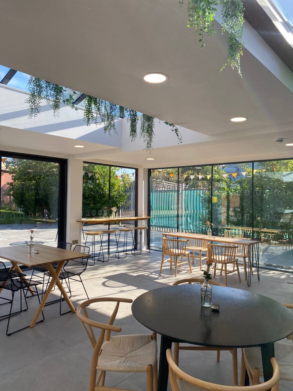 Midas Coffee Lounge