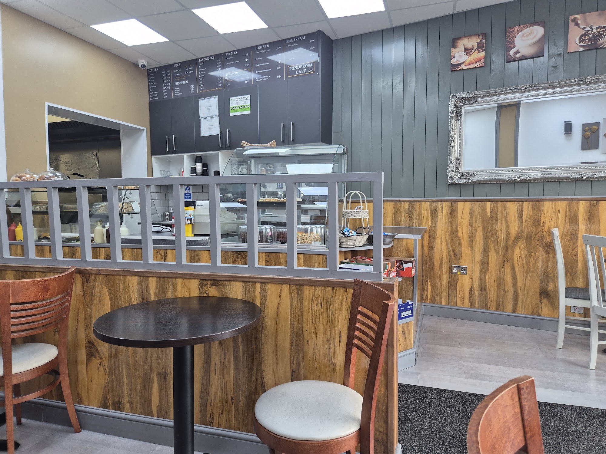 PONDEROSA CAFE