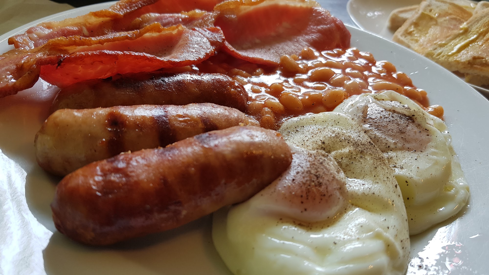 Tiffins Cafe