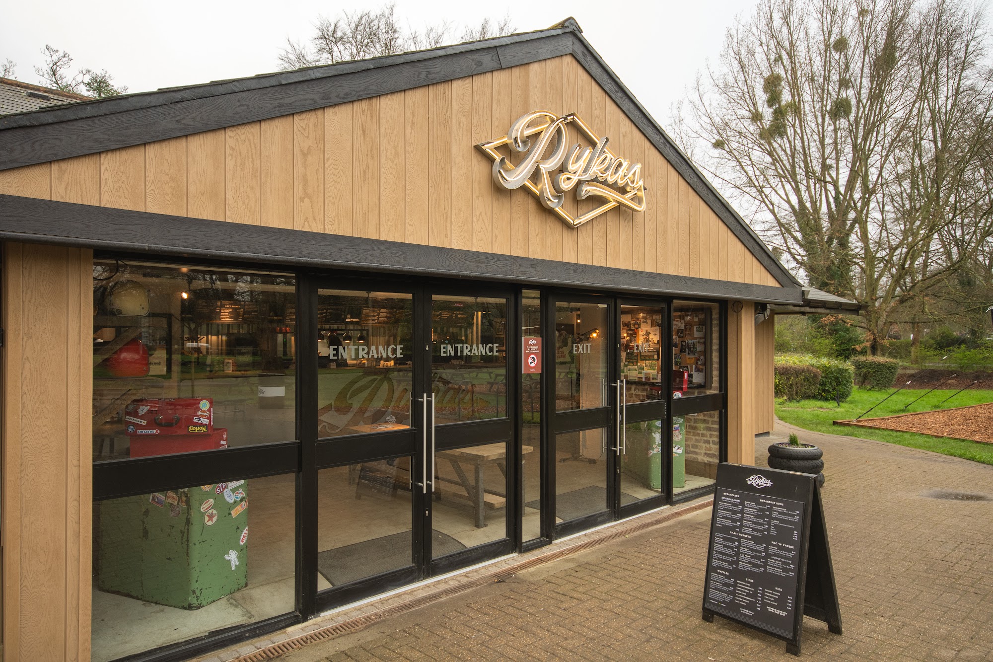 Rykas Boxhill