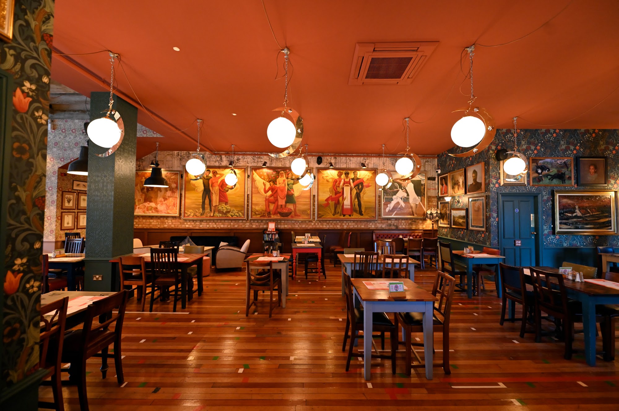 Corzo Lounge