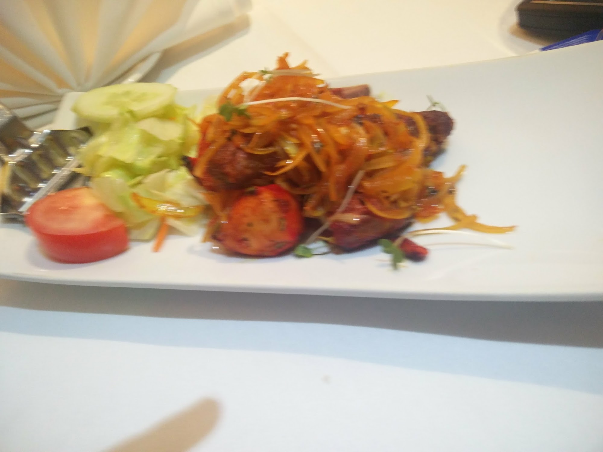 Cinnamon indian restaurant hersham
