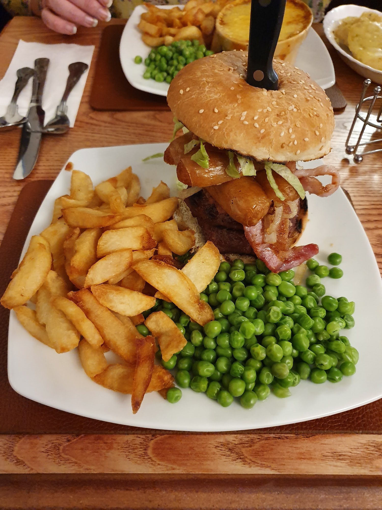 The Ynyscynon Inn