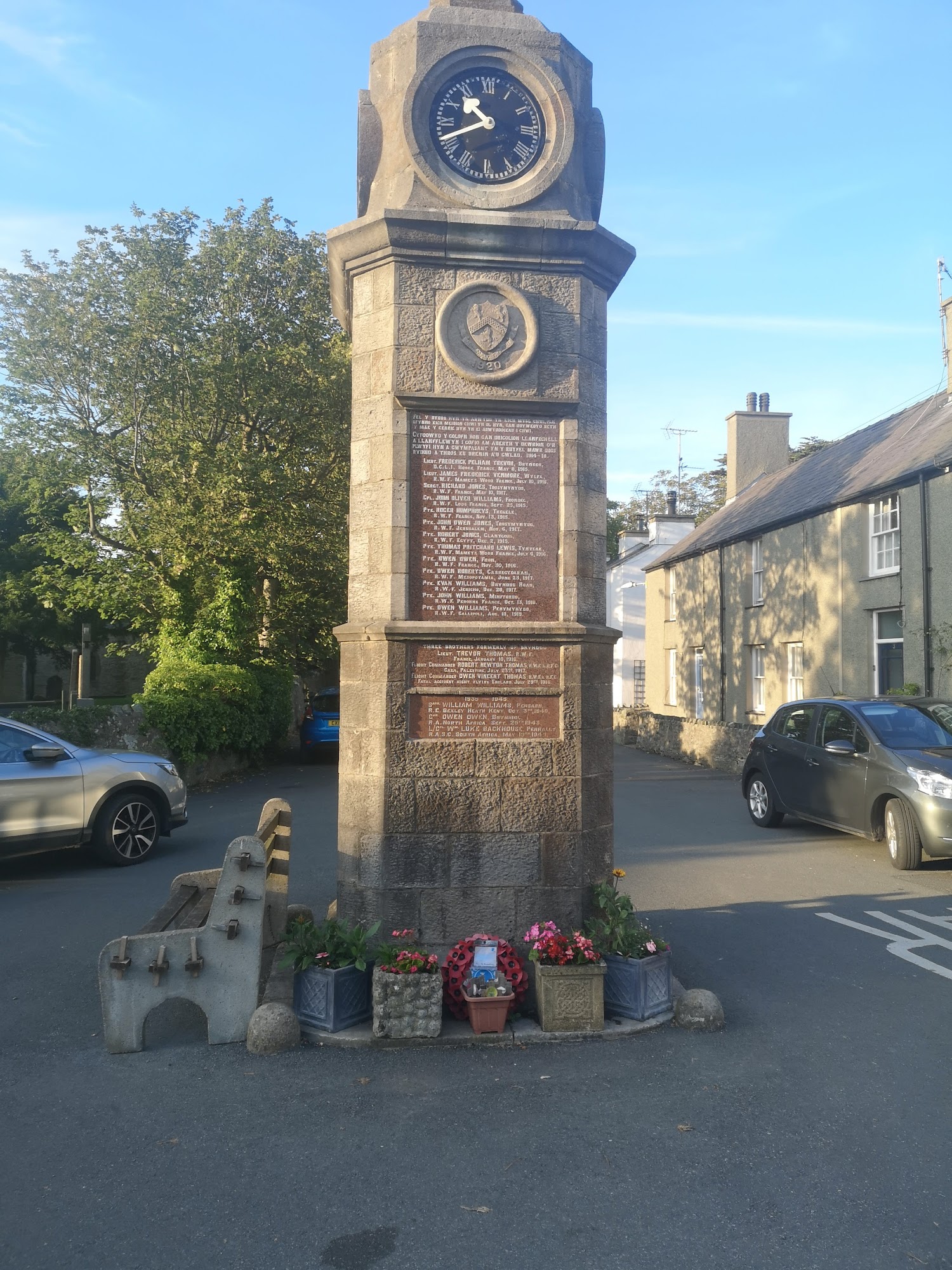 Y Cefn Glas