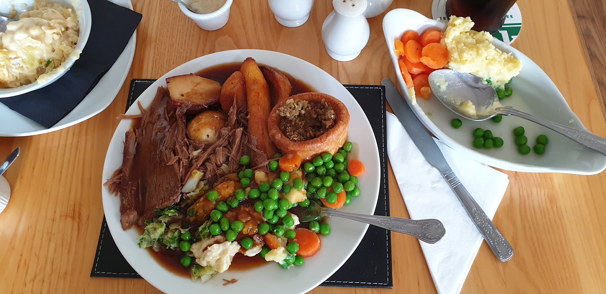 Crown & Sceptre Inn
