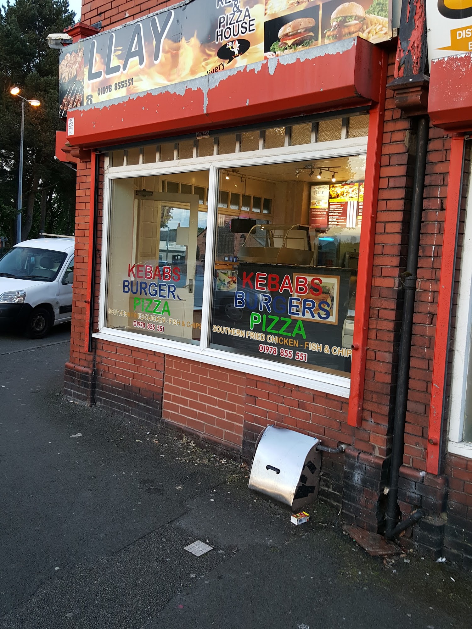 Llay Kebab & Pizza House