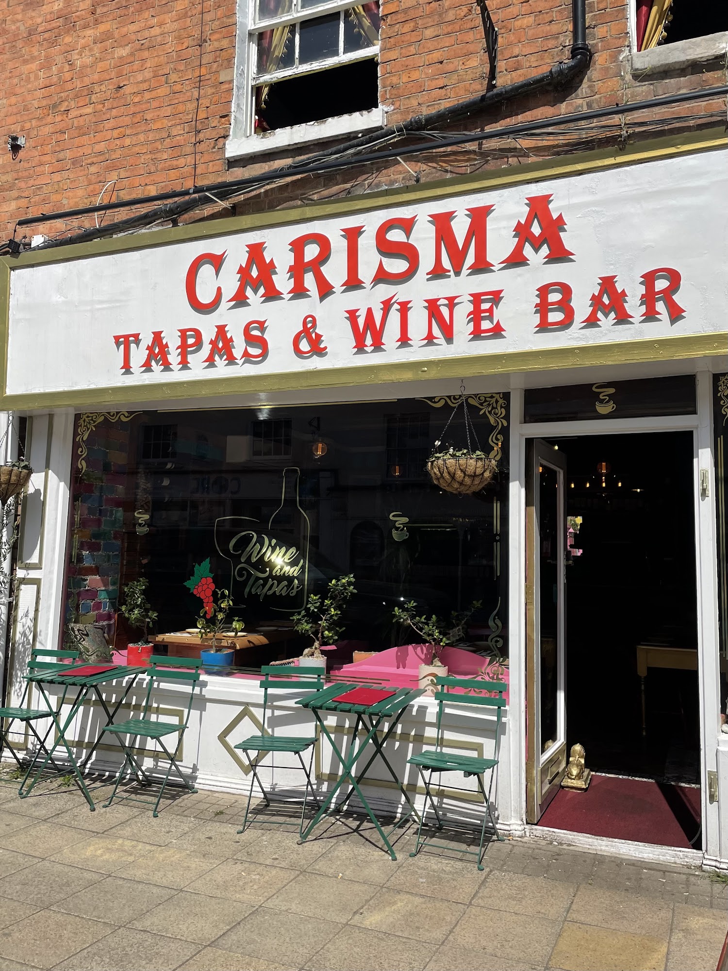 Carisma Tapas & Wine Bar