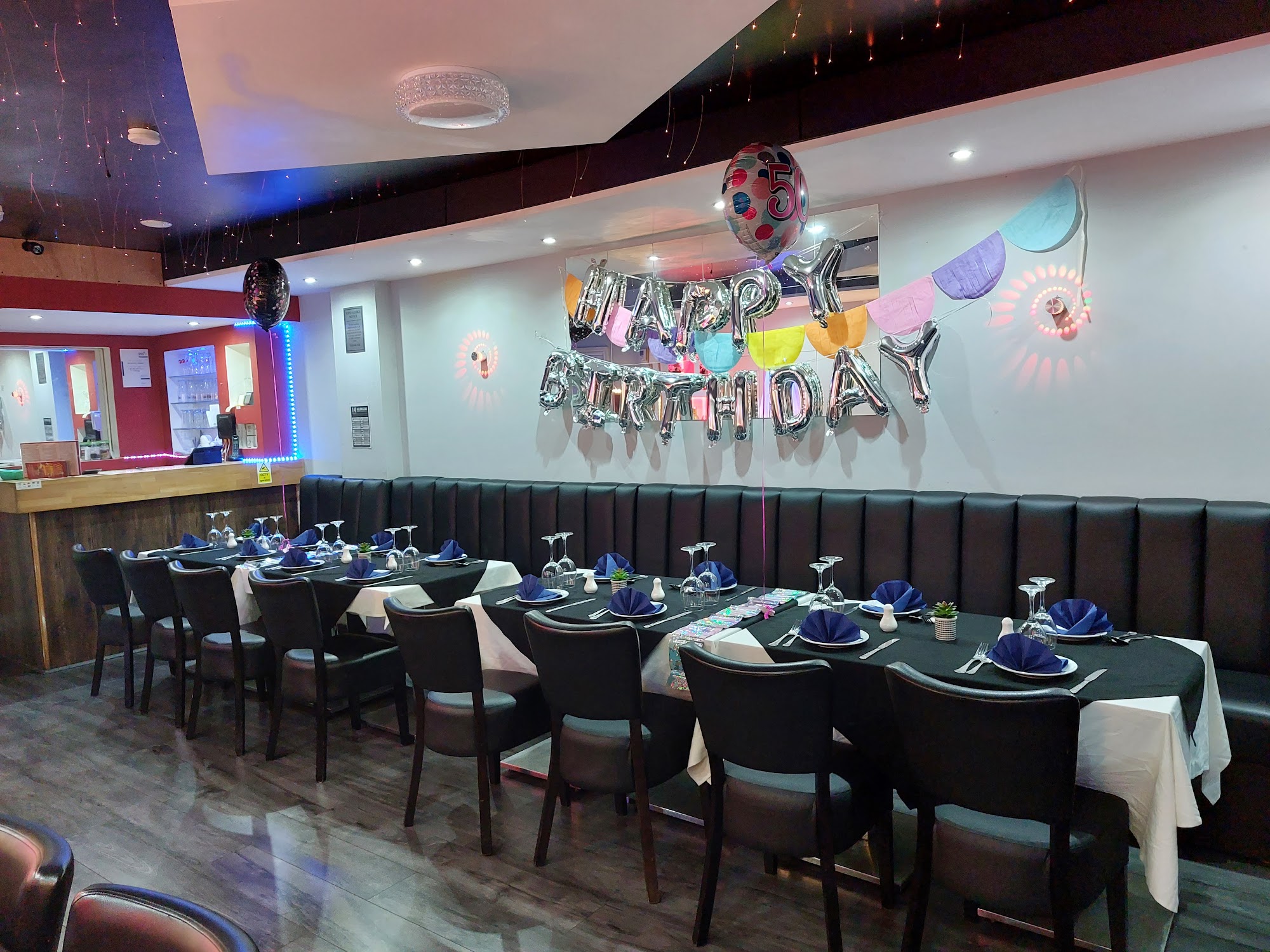 Mina Restaurant & Takeaway (Dordon)