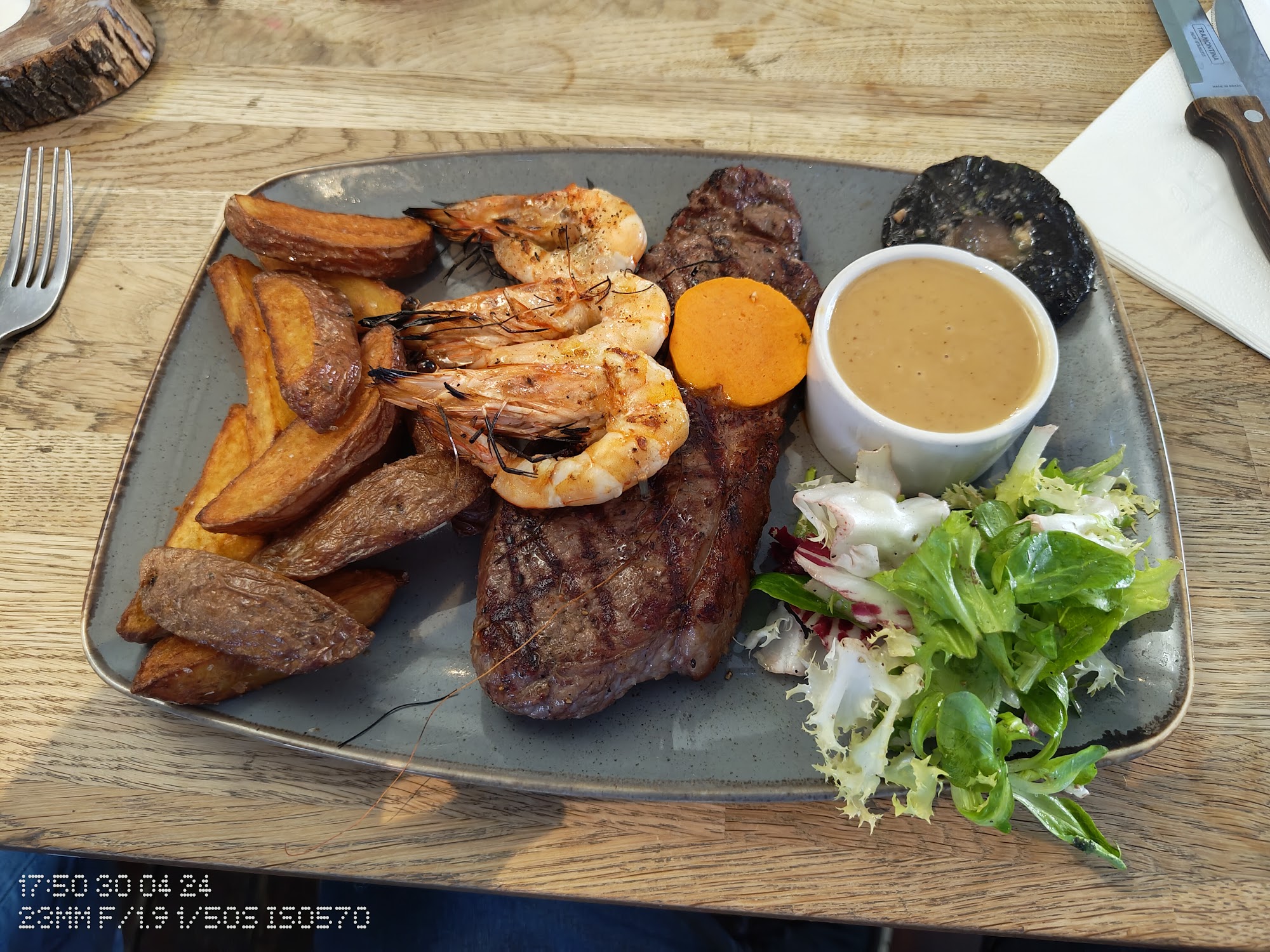 The Artisan bar and grill
