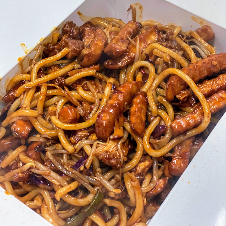 Chop and Wok Quinton (Halal)