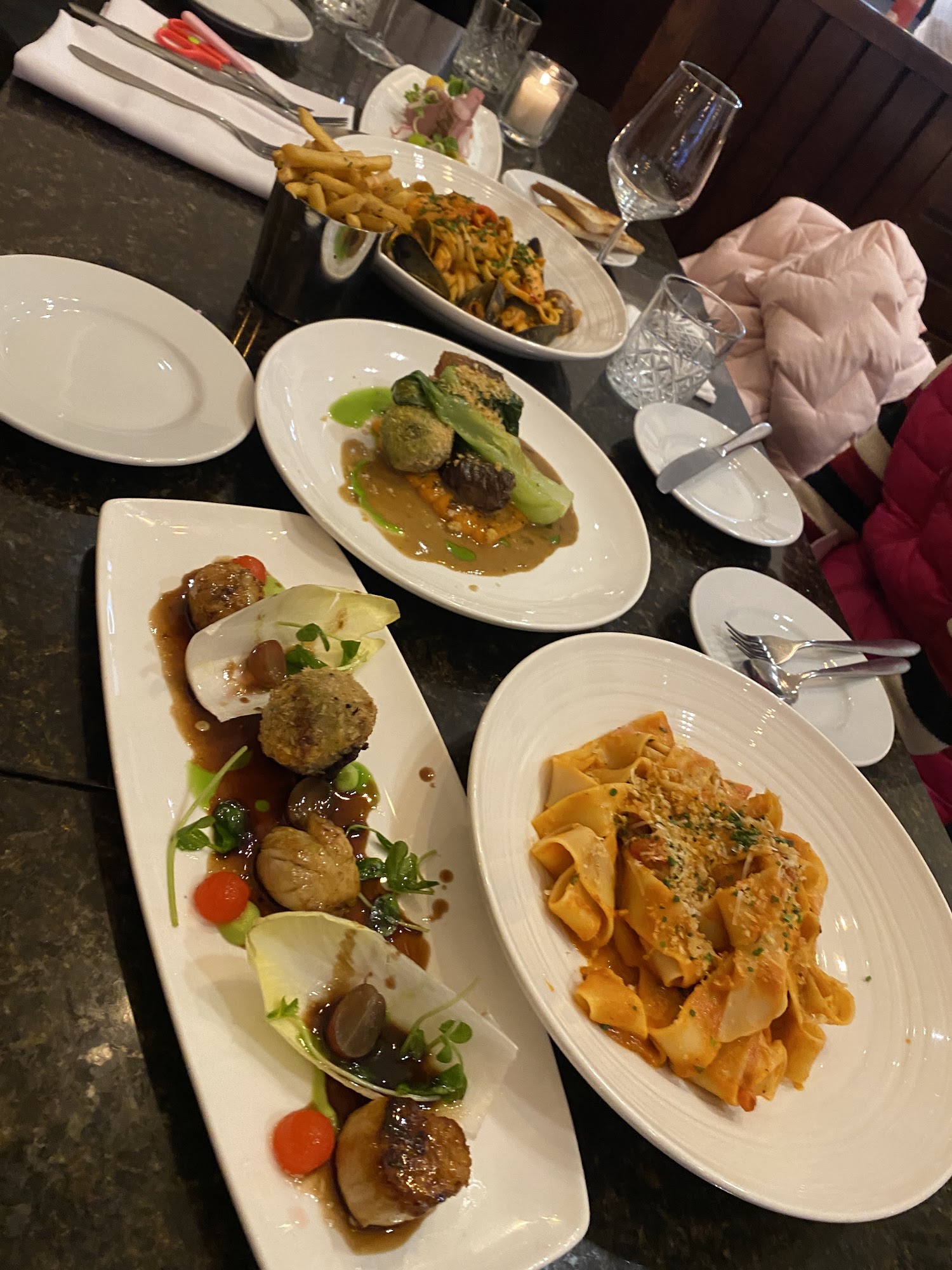 The Whitehall Restaurant & Bar