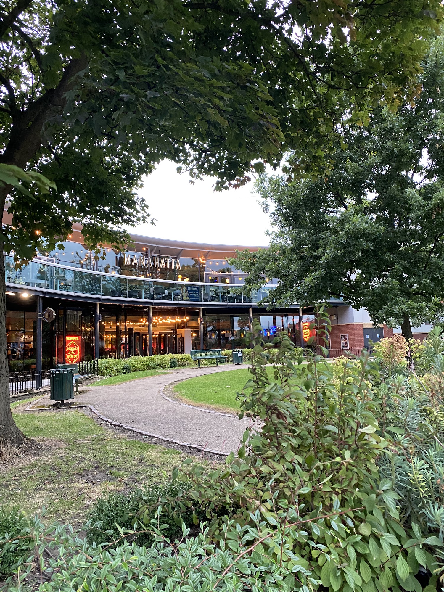 Manahatta Headingley
