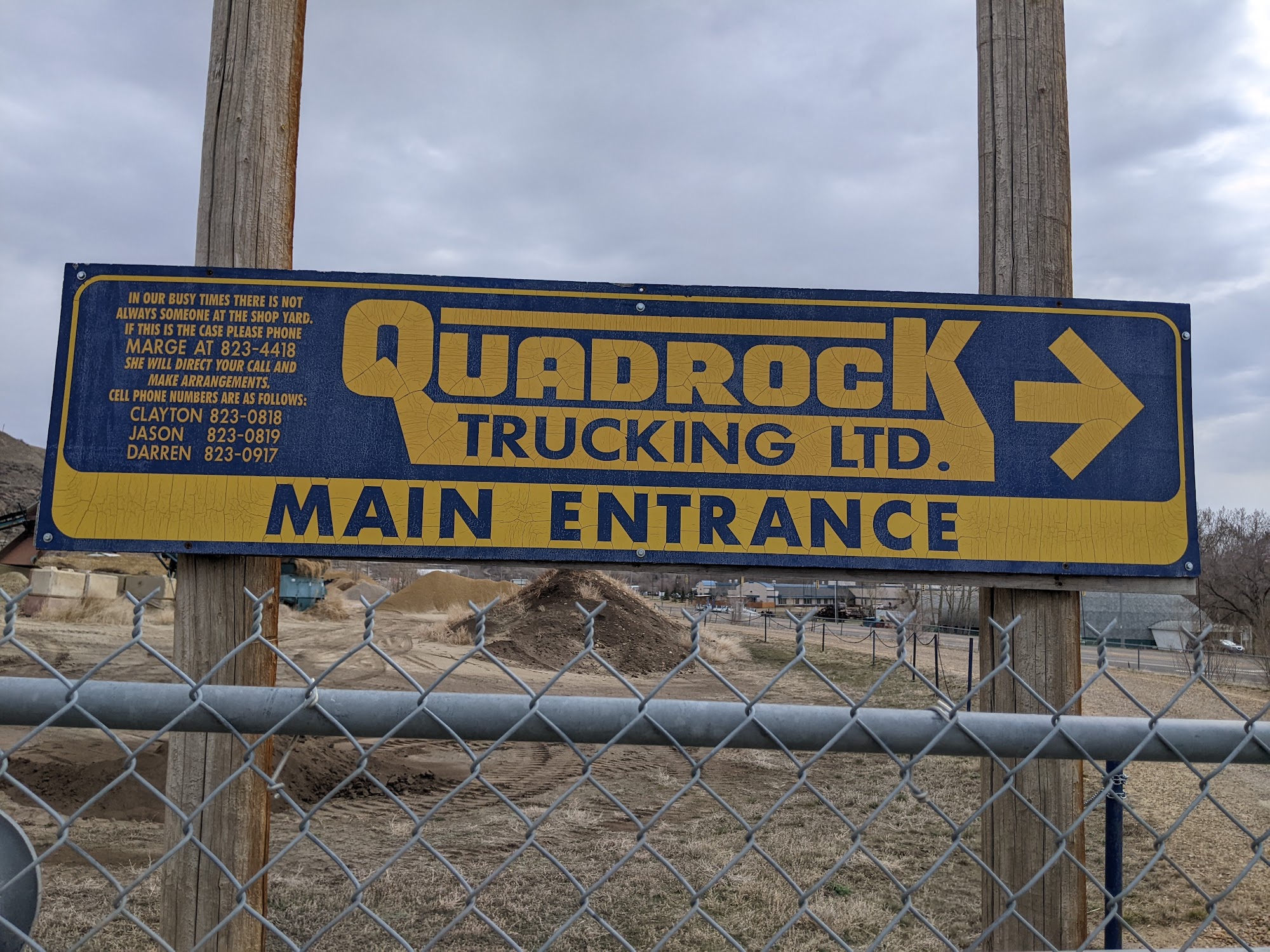 Quadrock Trucking & Excavating Ltd N Dinosaur Trail, Drumheller Alberta T0J 0Y0