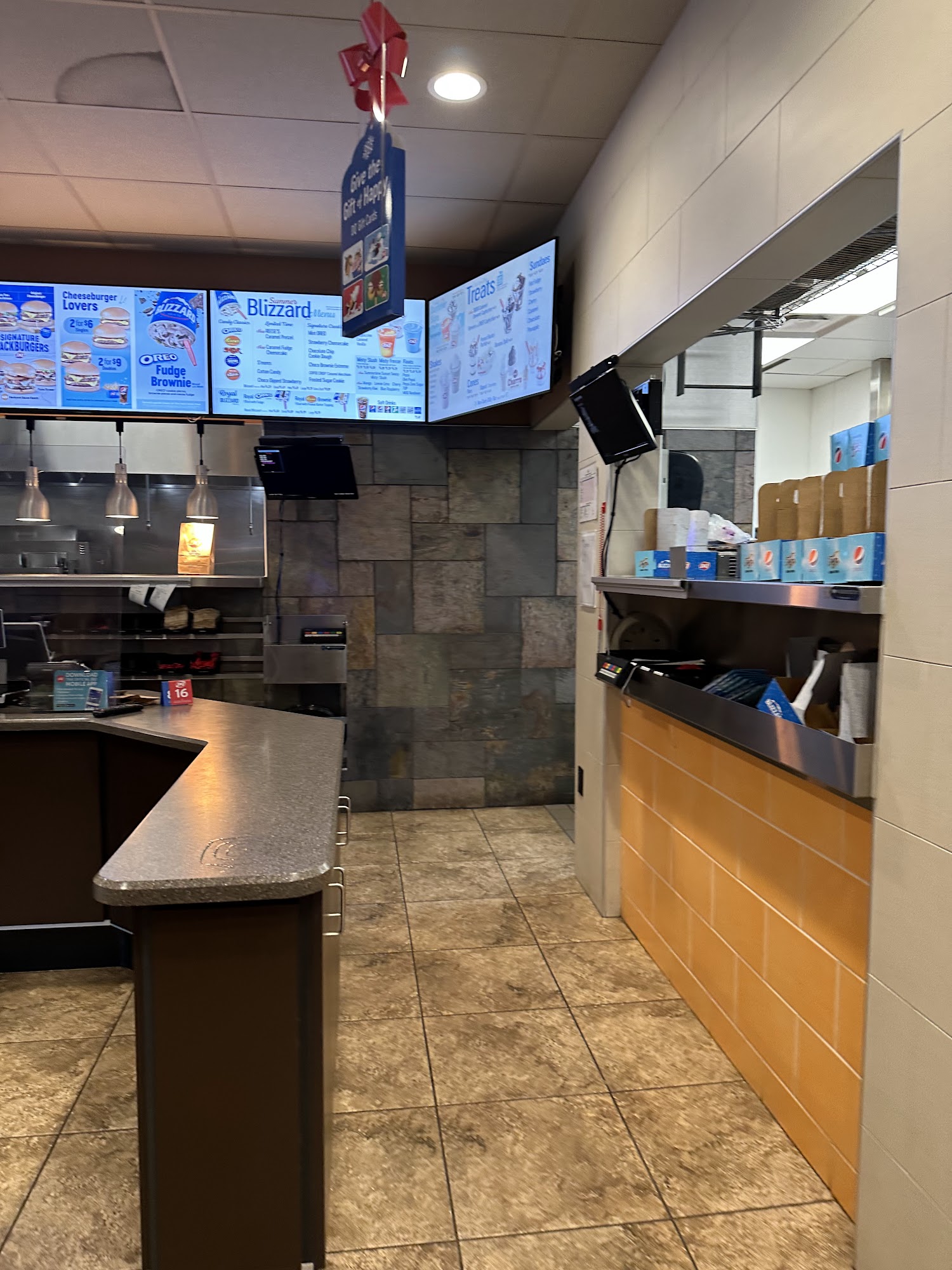 Dairy Queen Grill & Chill