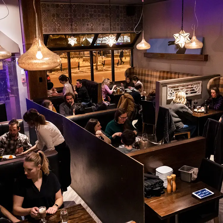 Photo credit: opentable