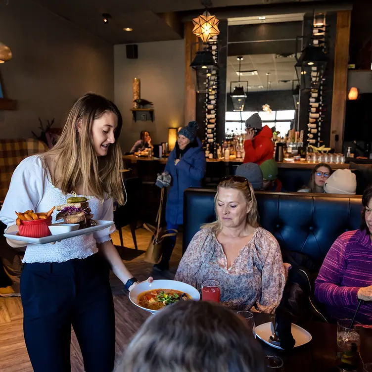 Photo credit: opentable
